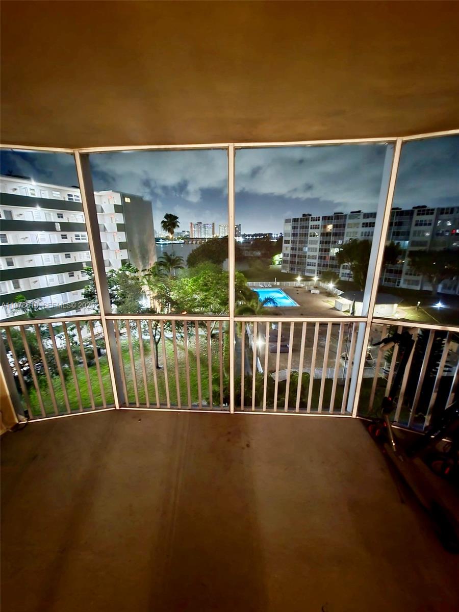 Jade Winds Group-Daisy Ga