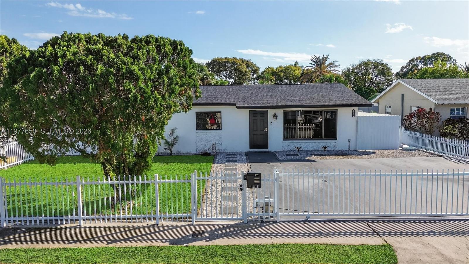 1318 13th St, West Palm Beach, Florida 33401