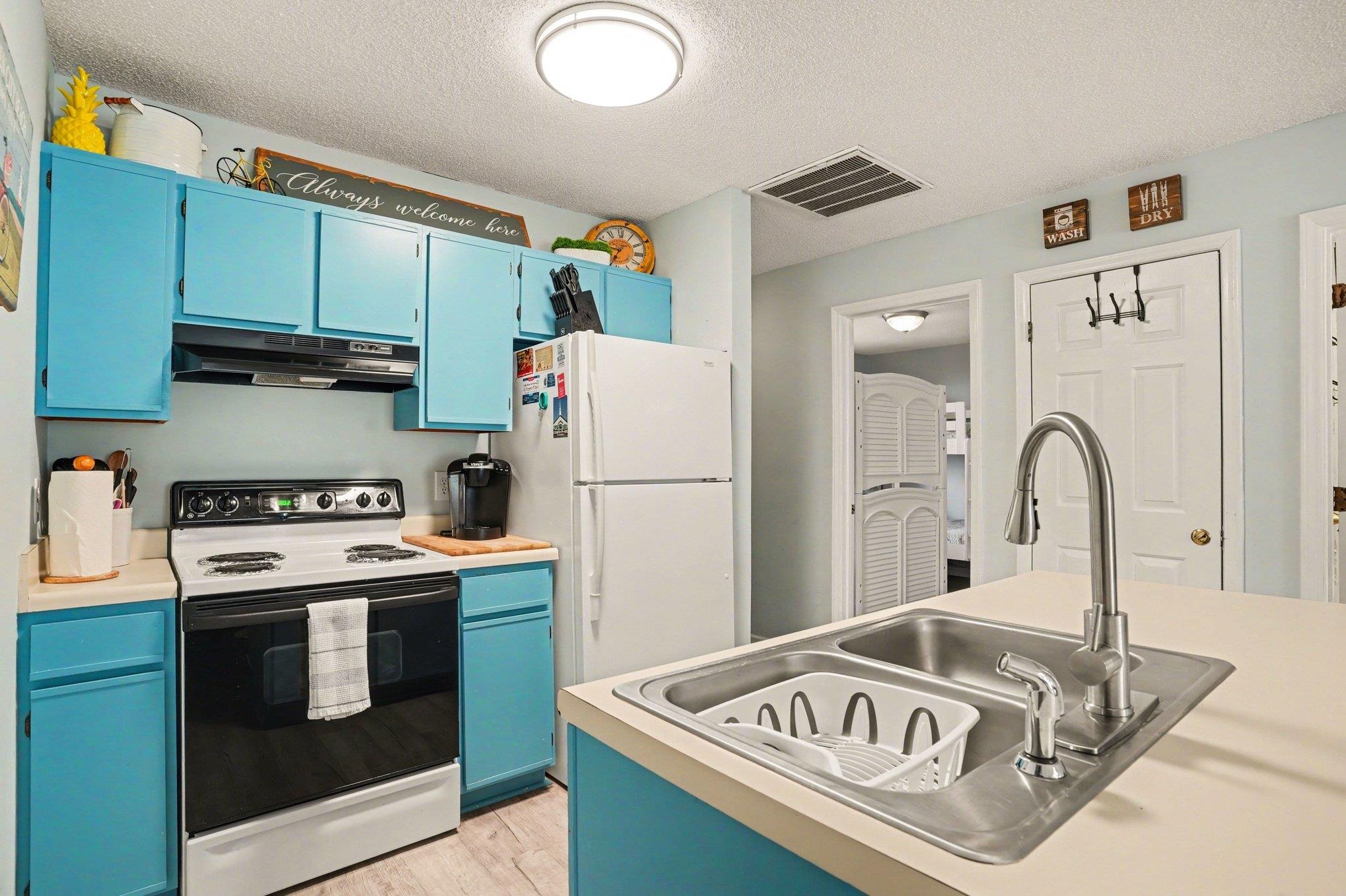 1425 N Waccamaw Dr. UNIT #230 Garden City, SC 29576