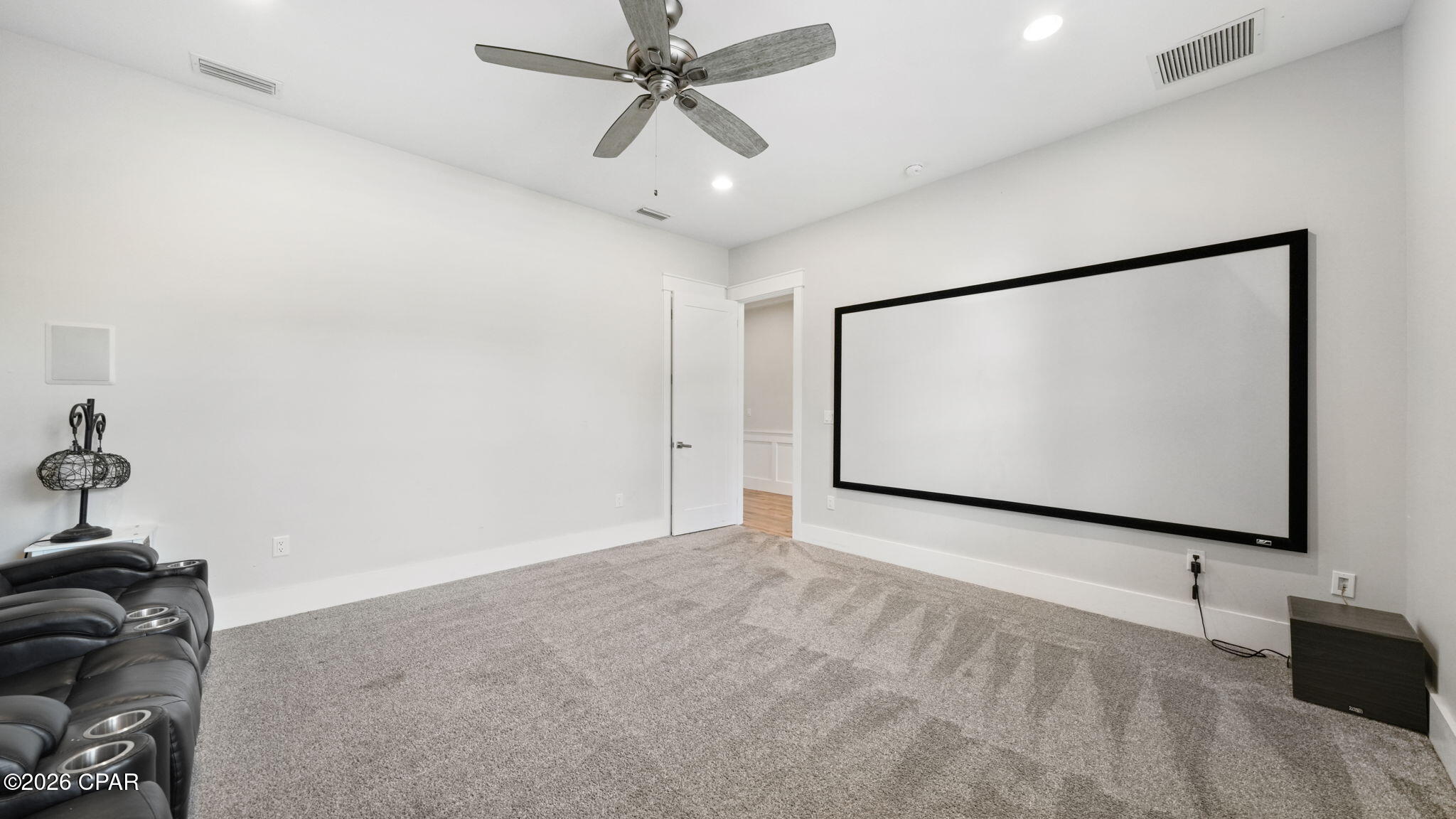 Image 19 For 7127 Dolphin Bay Boulevard