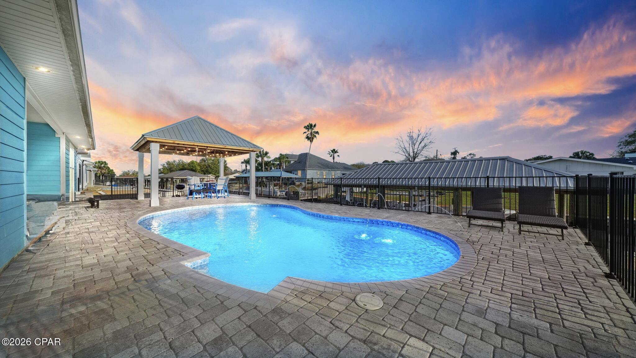 Image 37 For 7127 Dolphin Bay Boulevard