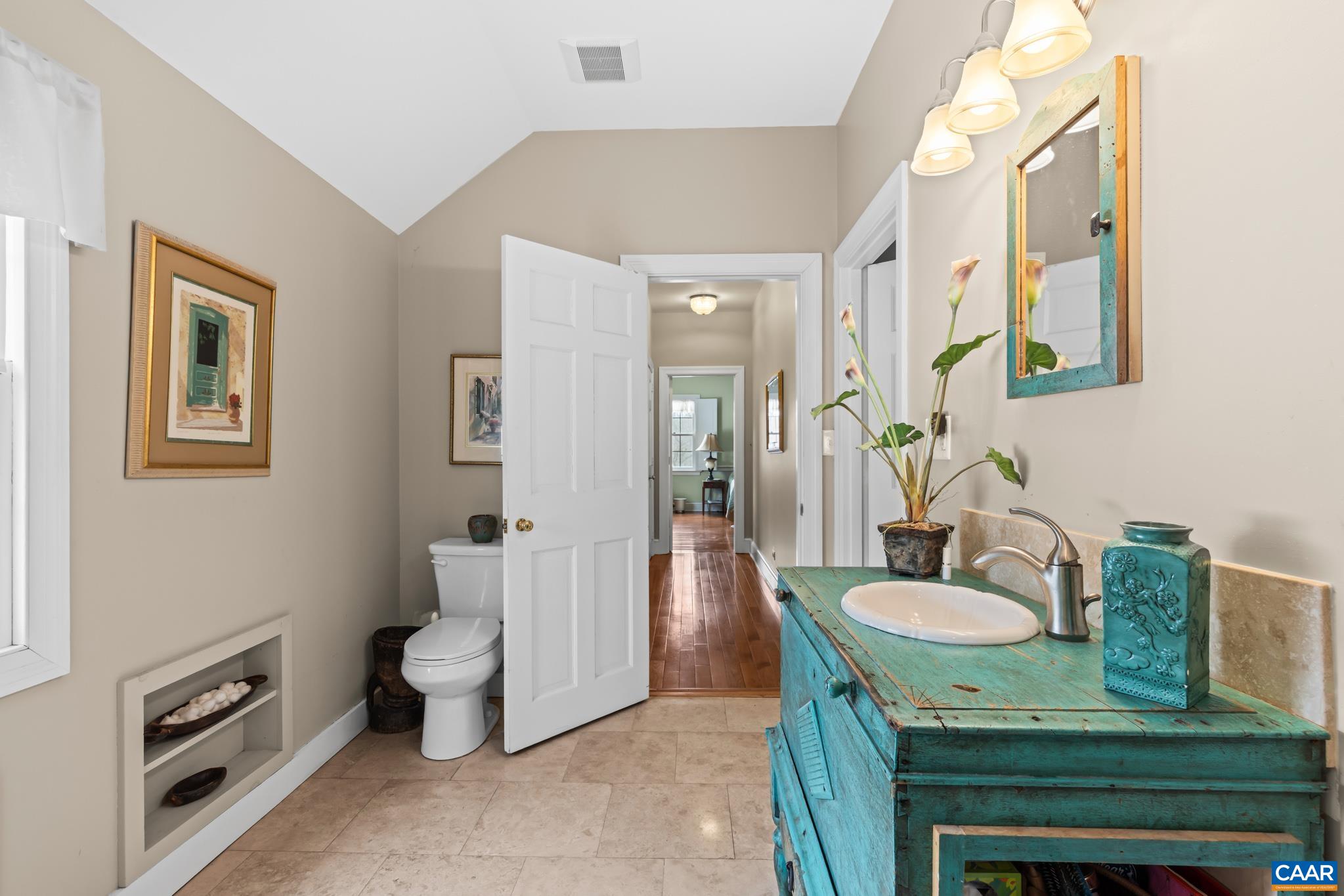 1128 Beaverdam Rd