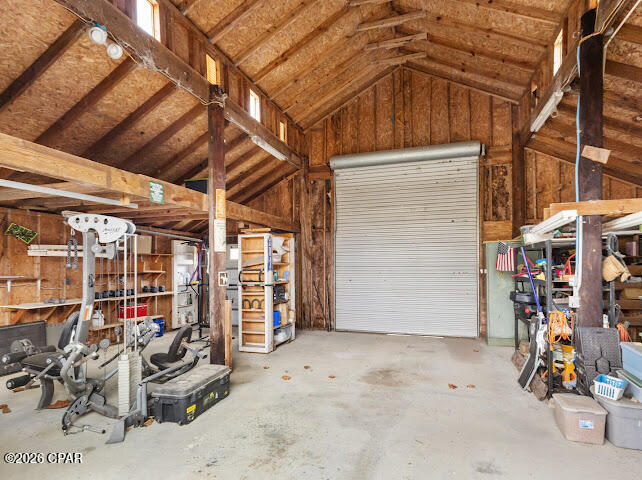 Listing photo id 25 for 5096 Lake Ridge Drive