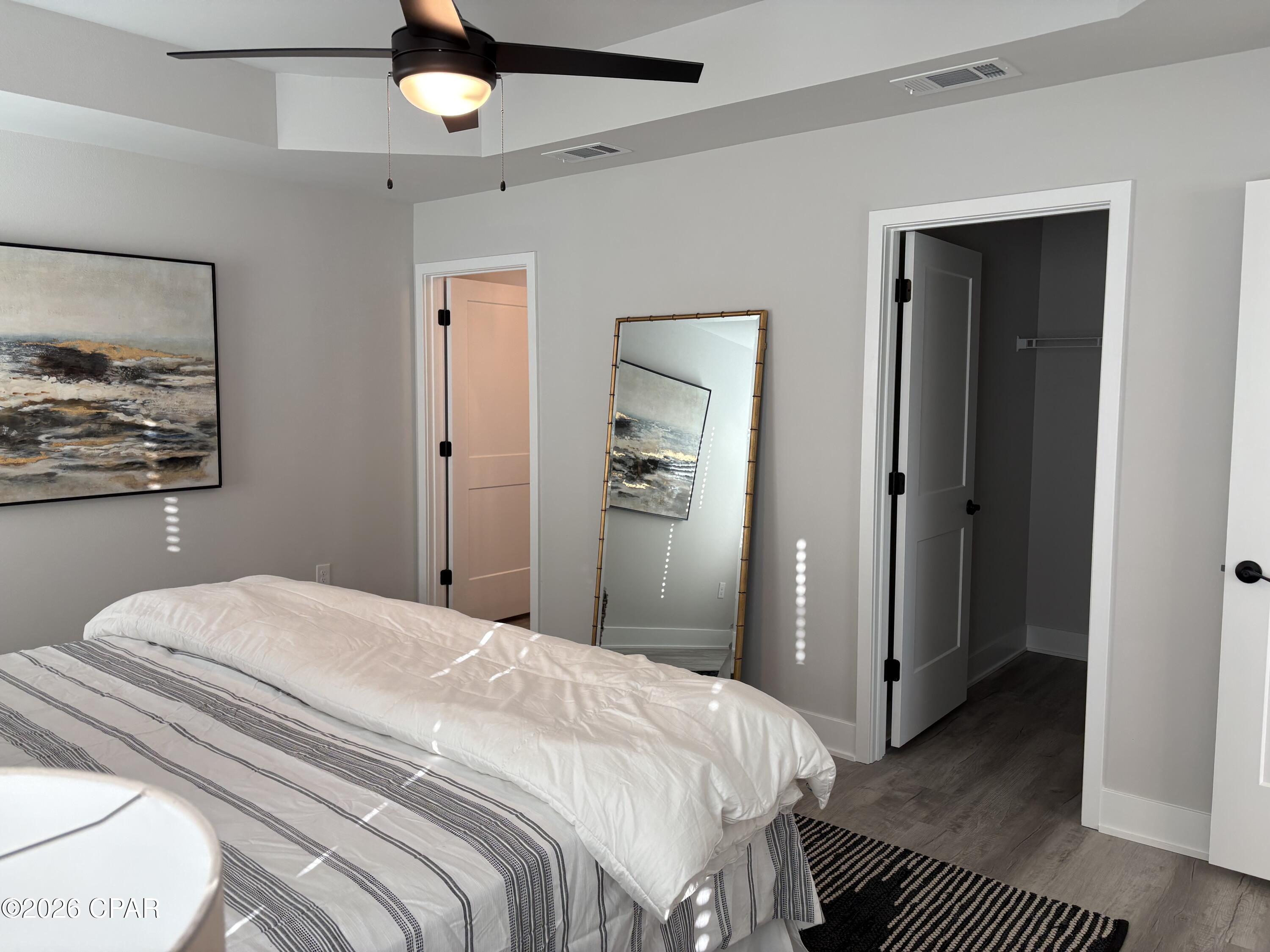 Image 8 For 705 Fox Den Lane