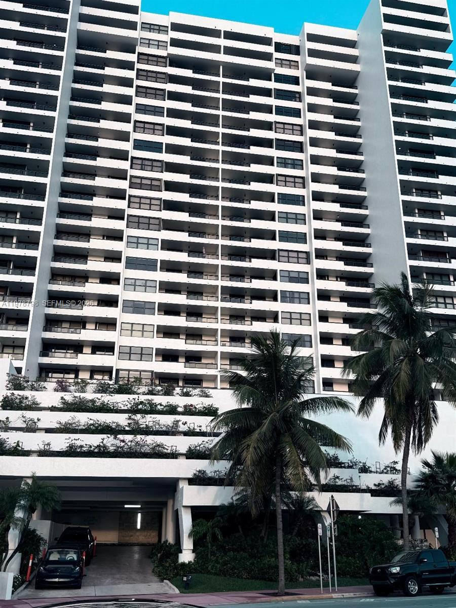 Club Atlantis Condo