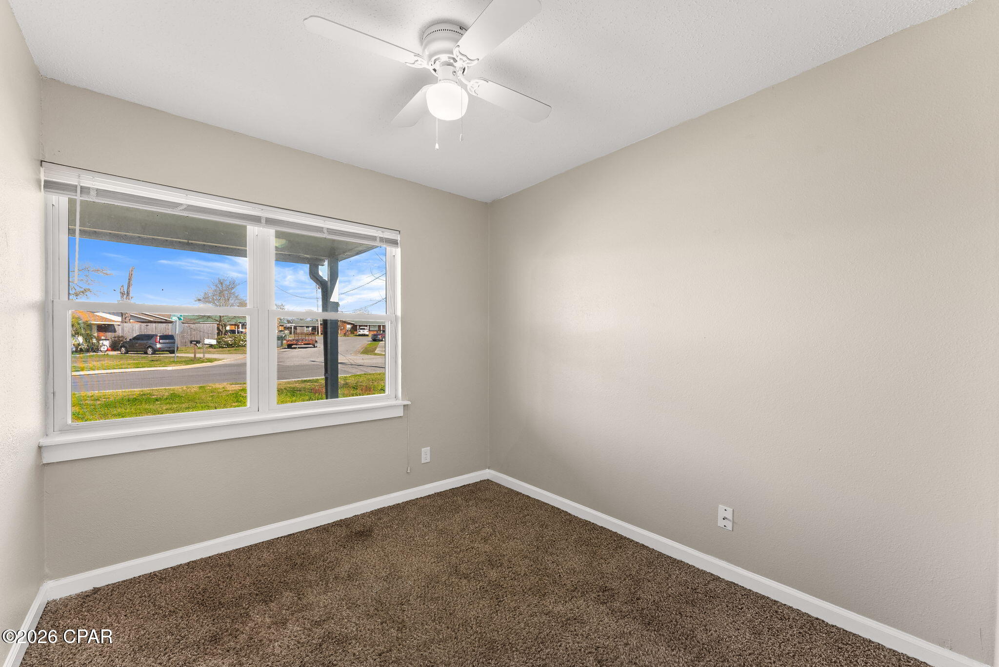 Image 21 For 2004 Greenbriar Boulevard