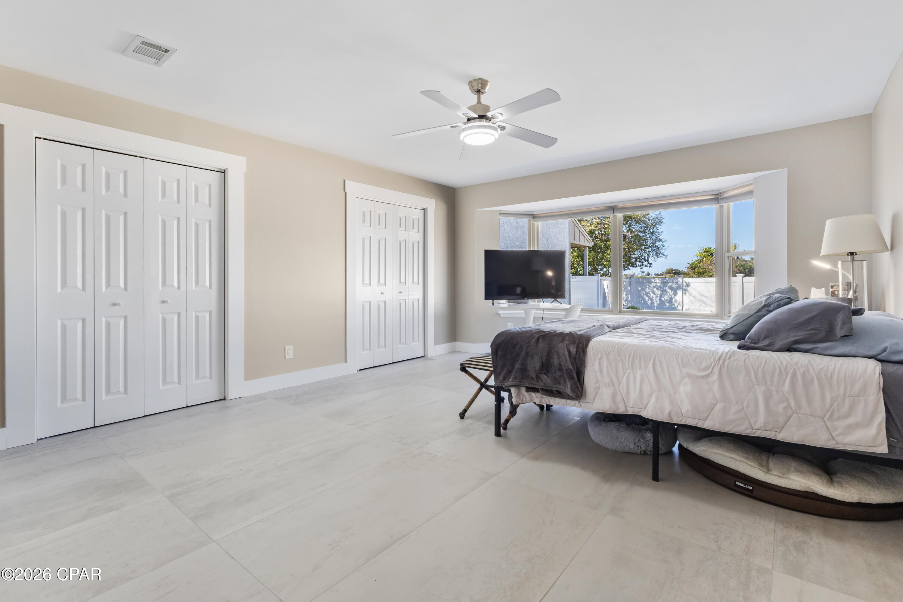 Image 11 For 2705 Country Club Drive