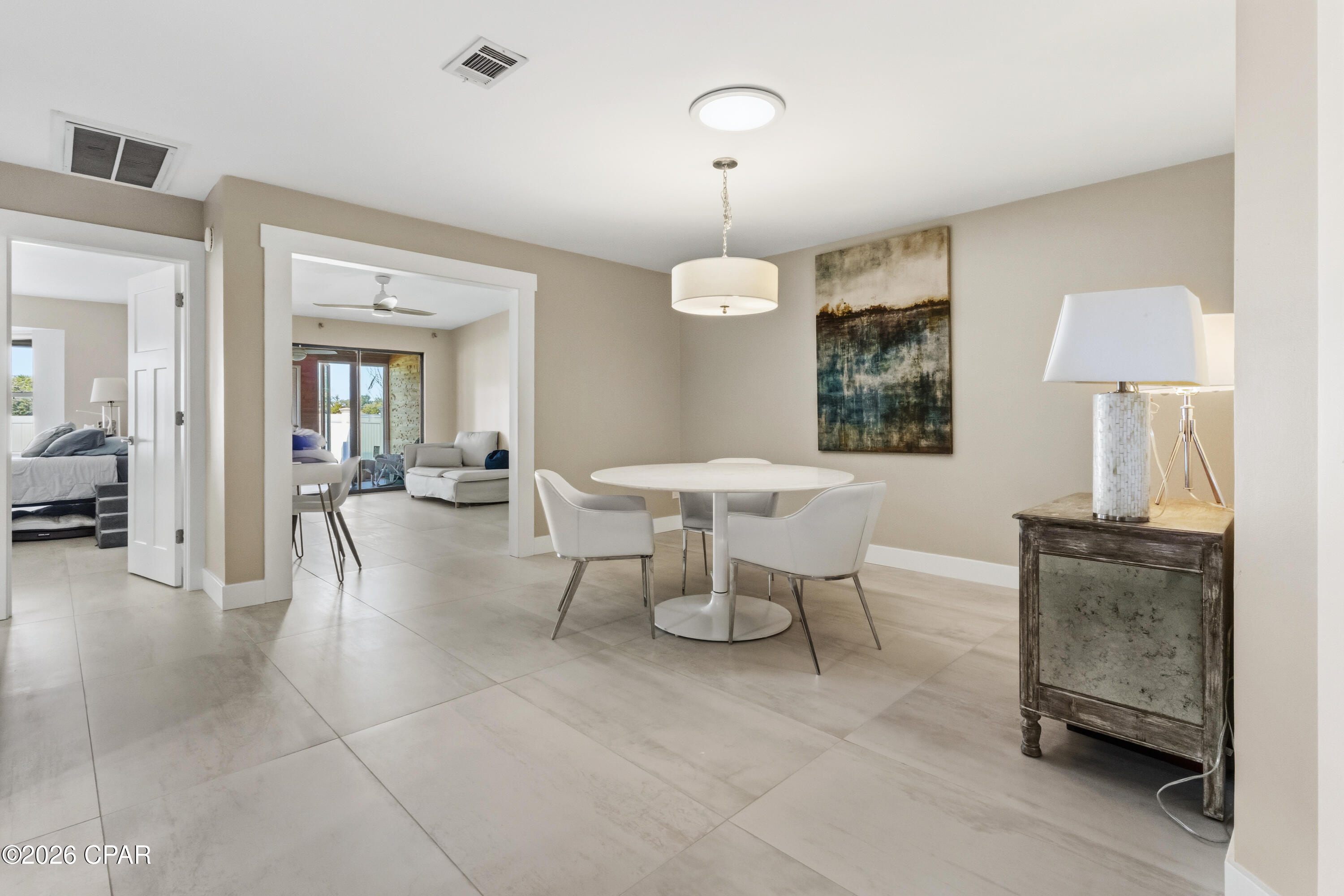 Image 7 For 2705 Country Club Drive