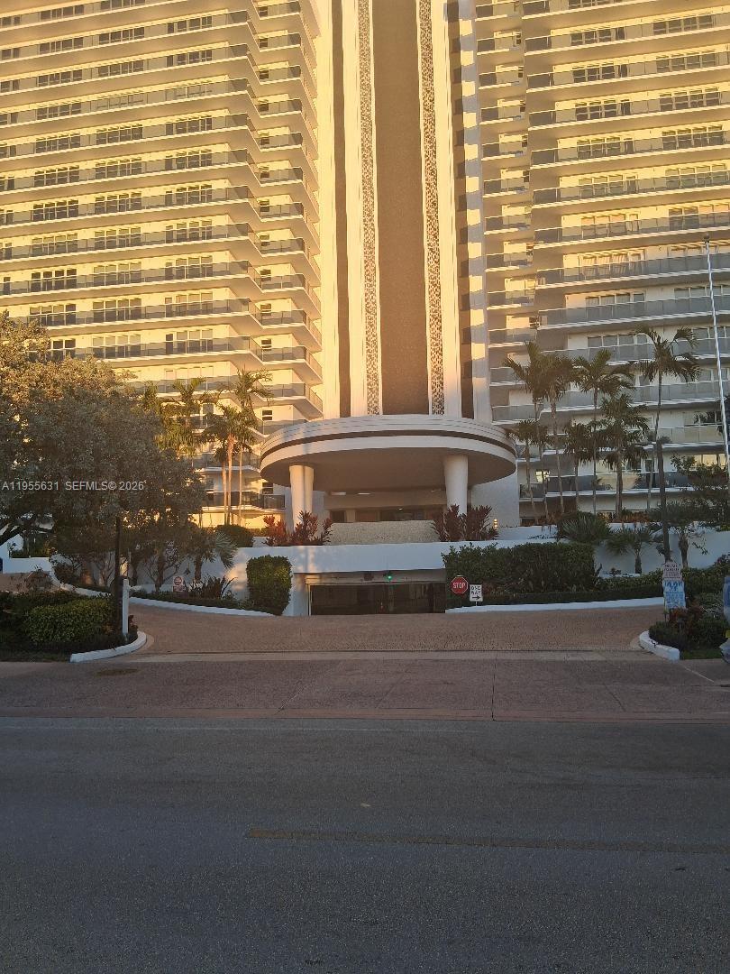 Playa Del Sol Condo
