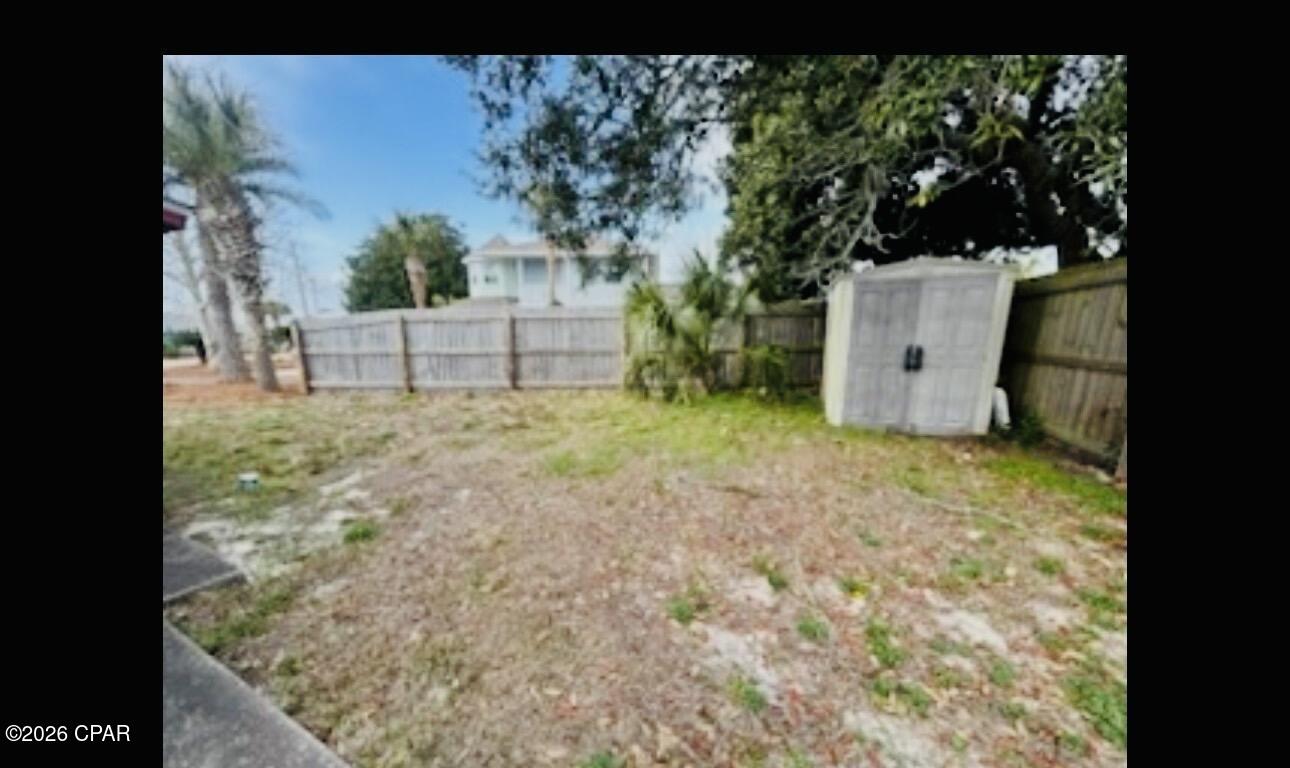 Image 10 For 22026 Bataan Avenue