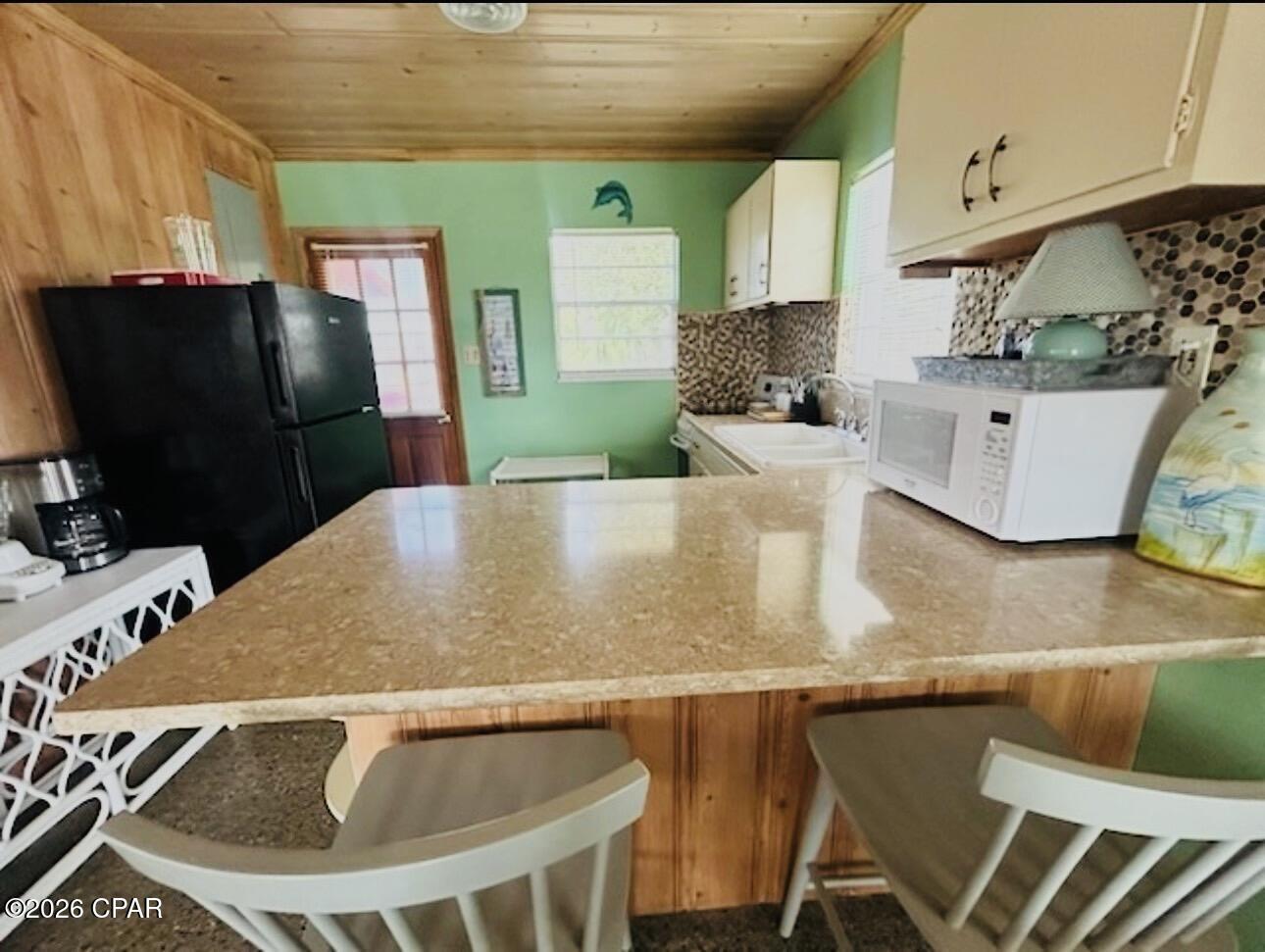 Image 6 For 22026 Bataan Avenue