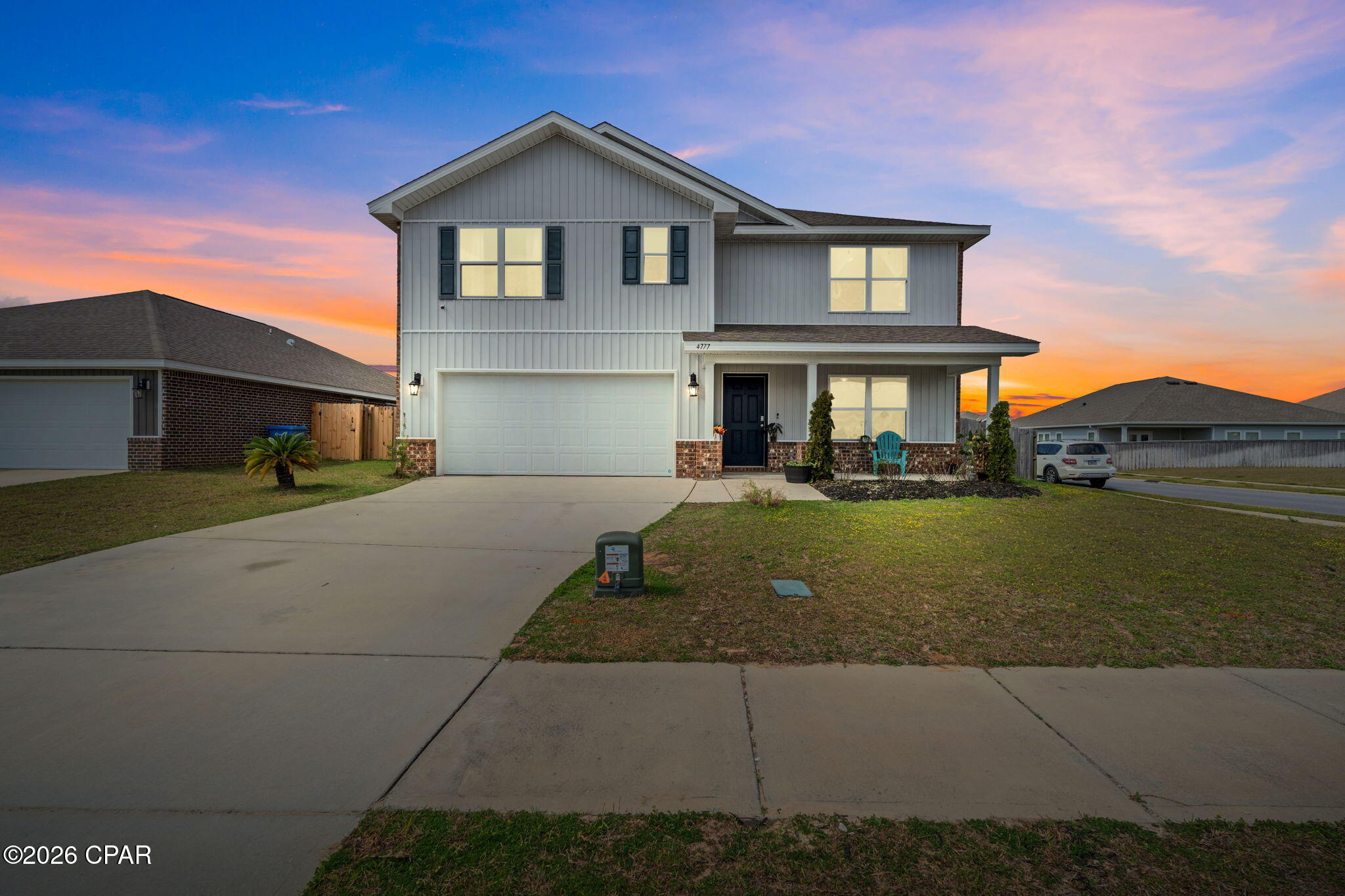 Listing photo id 1 for 4777 Firefly Lane
