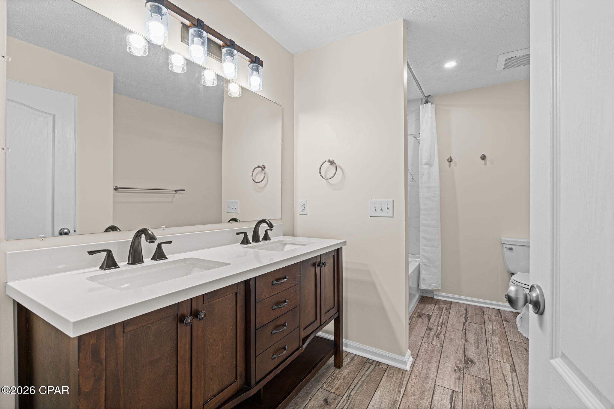 Image 19 For 203 Jase Lane