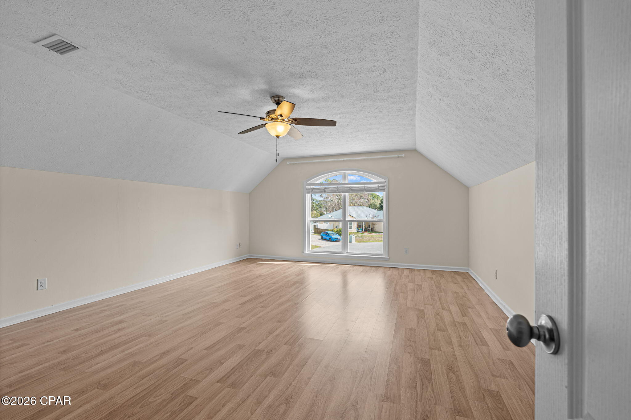 Image 27 For 203 Jase Lane