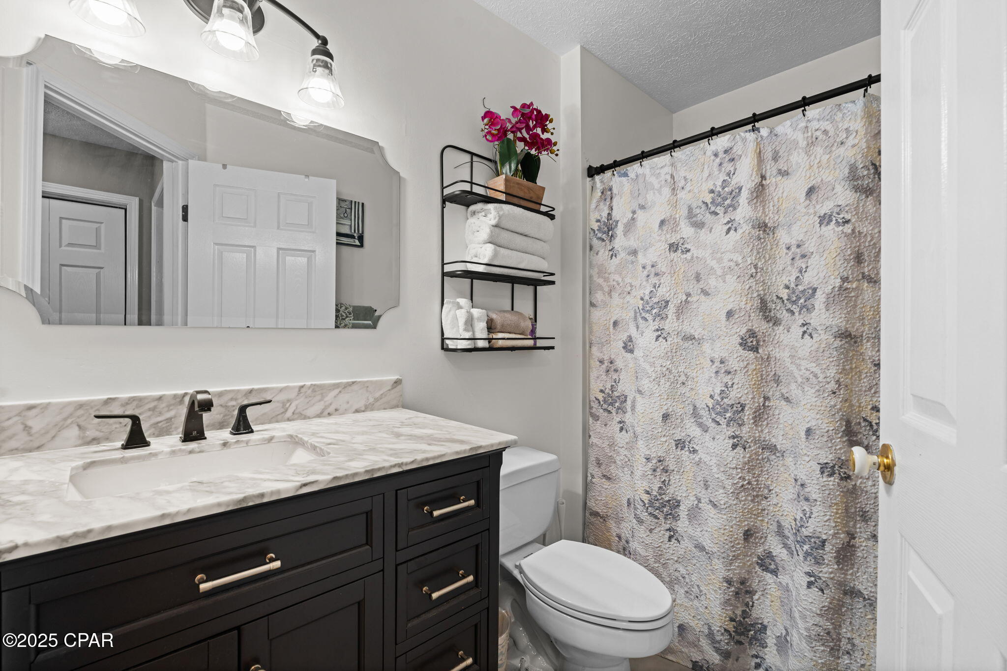 Image 27 For 304 Summerwood Drive