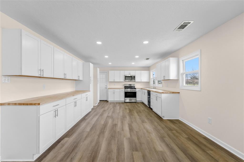 1541 Evonne Street — photo 4