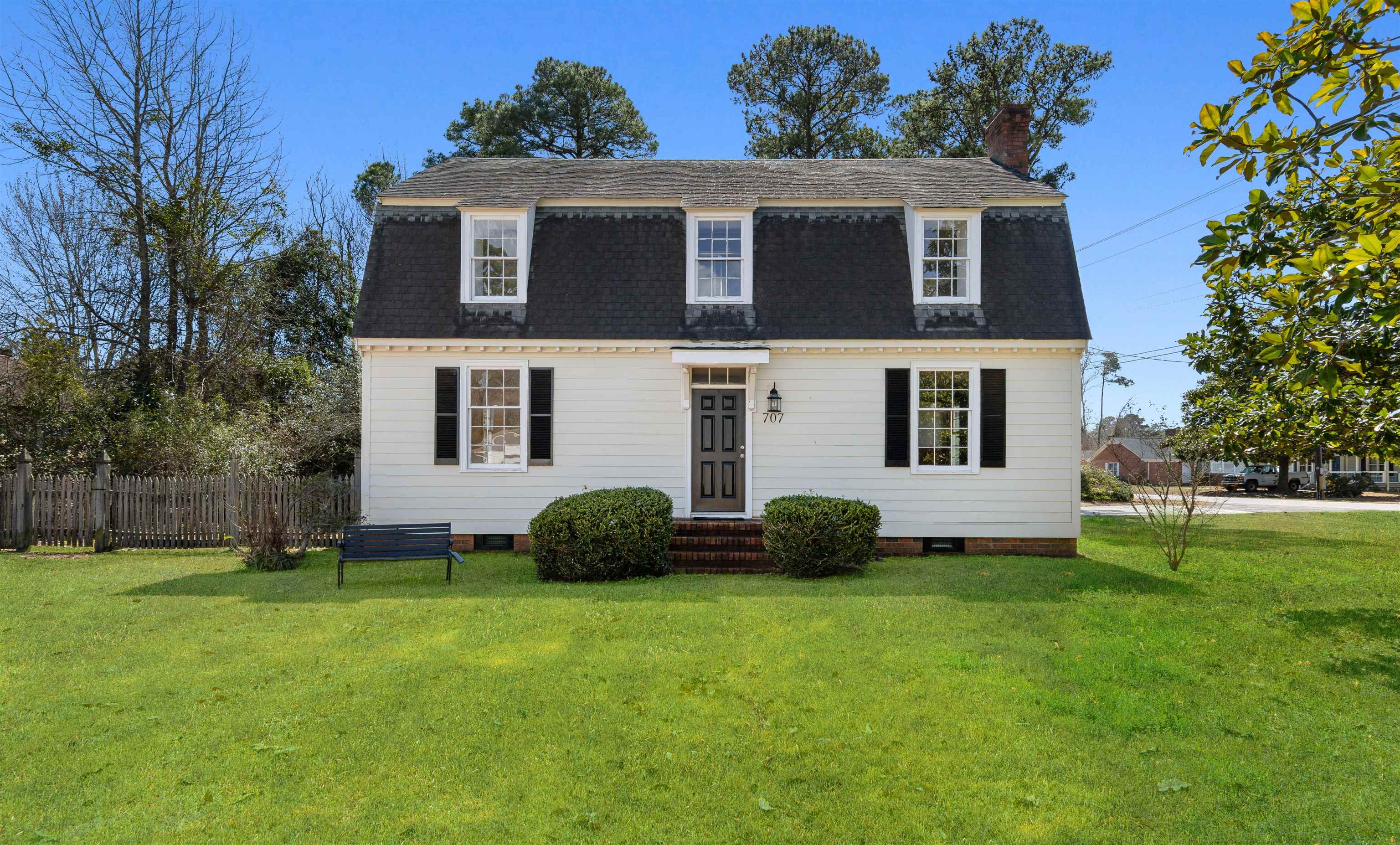 707 Thomas Ave. North Myrtle Beach, SC 29582