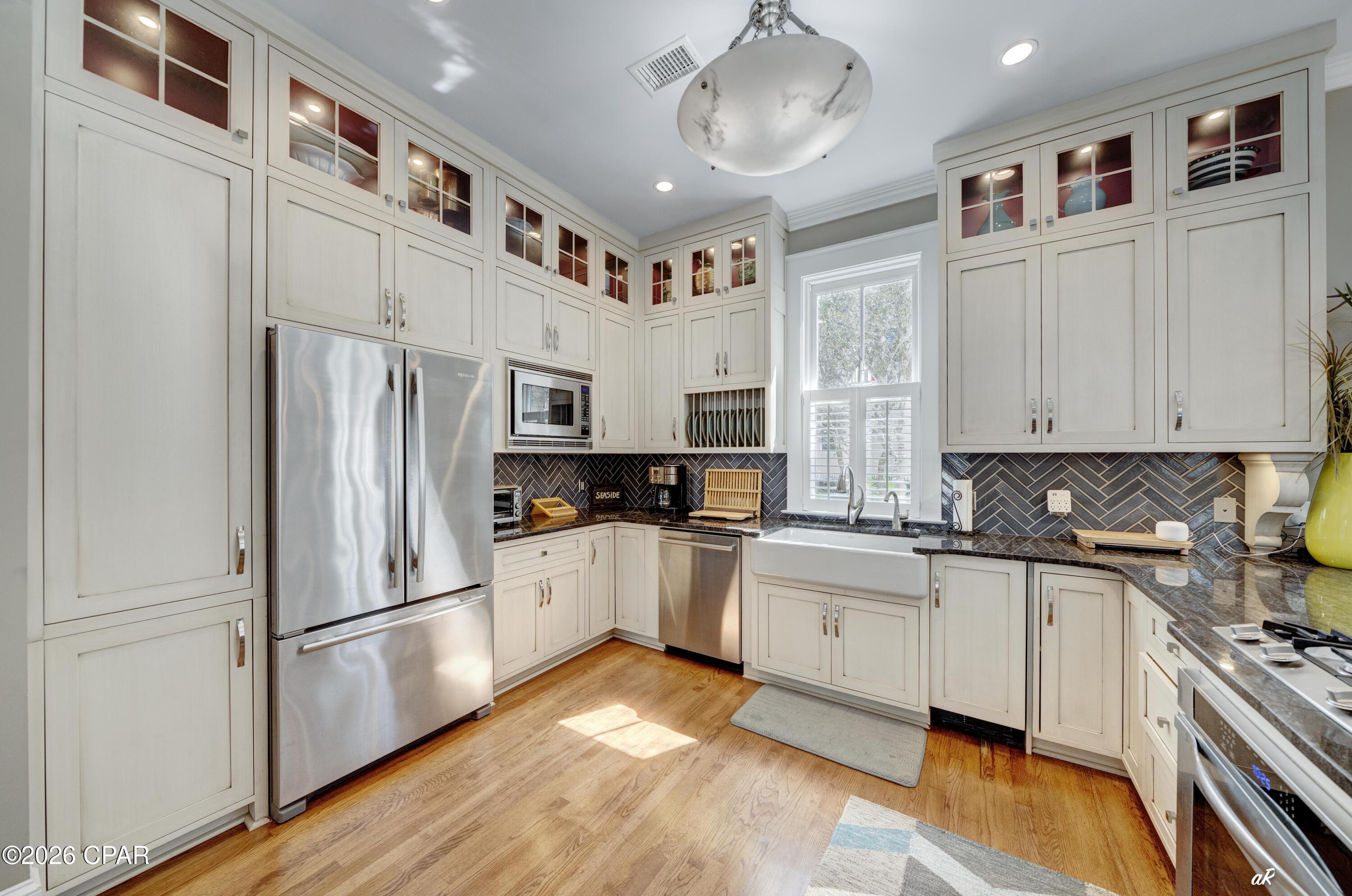 Image 12 For 315 Beachside Drive