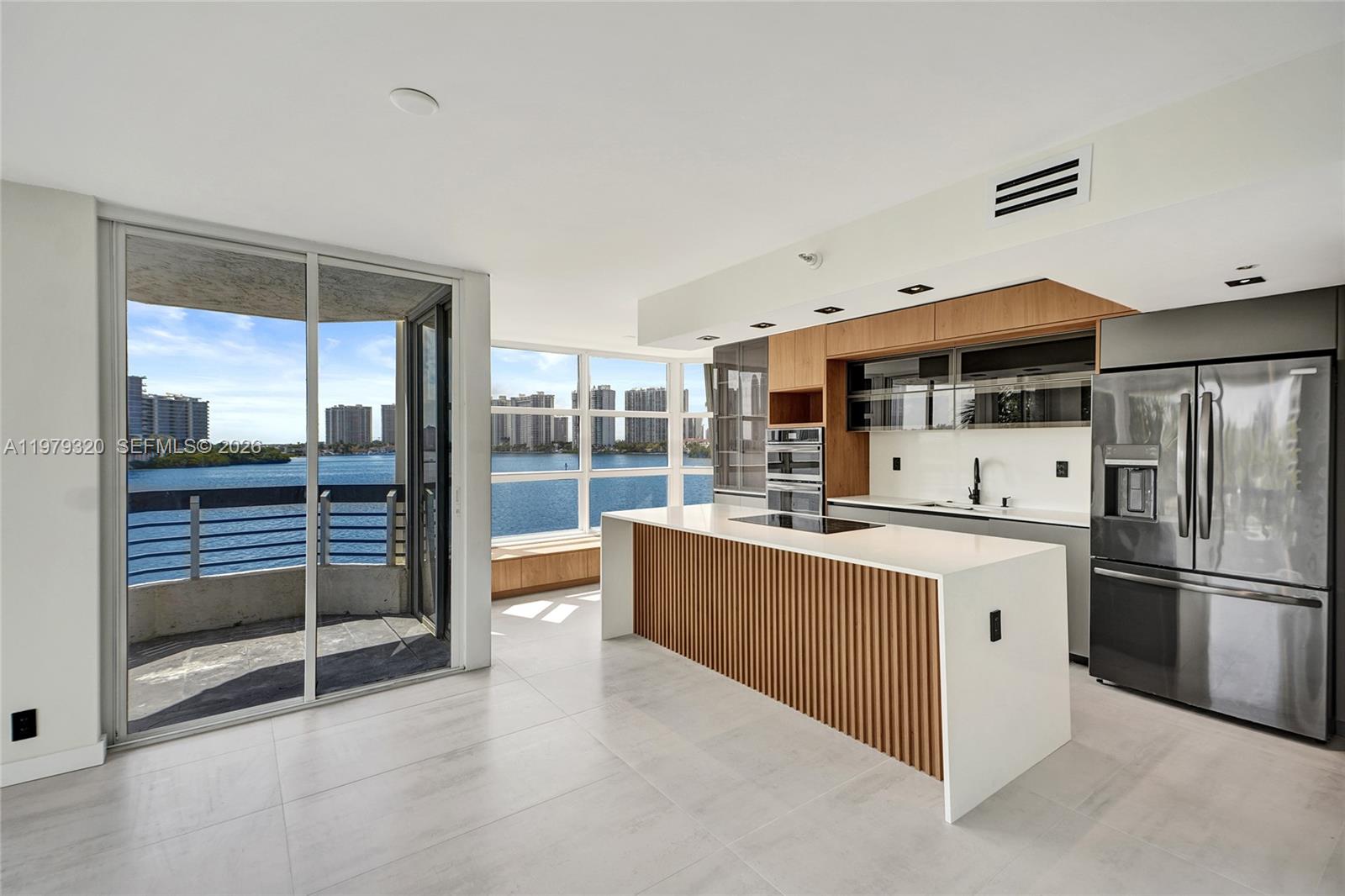 3530 Mystic Pointe Dr Unit 415, Aventura, Florida 33180