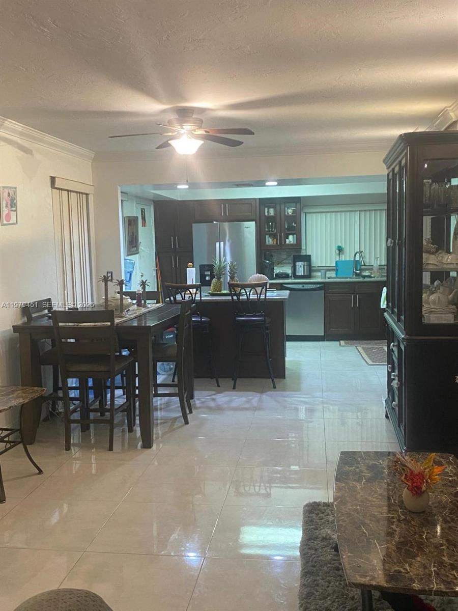 Open-concept living area at 6010 Falls Cir Dr - Condo in Lauderhill