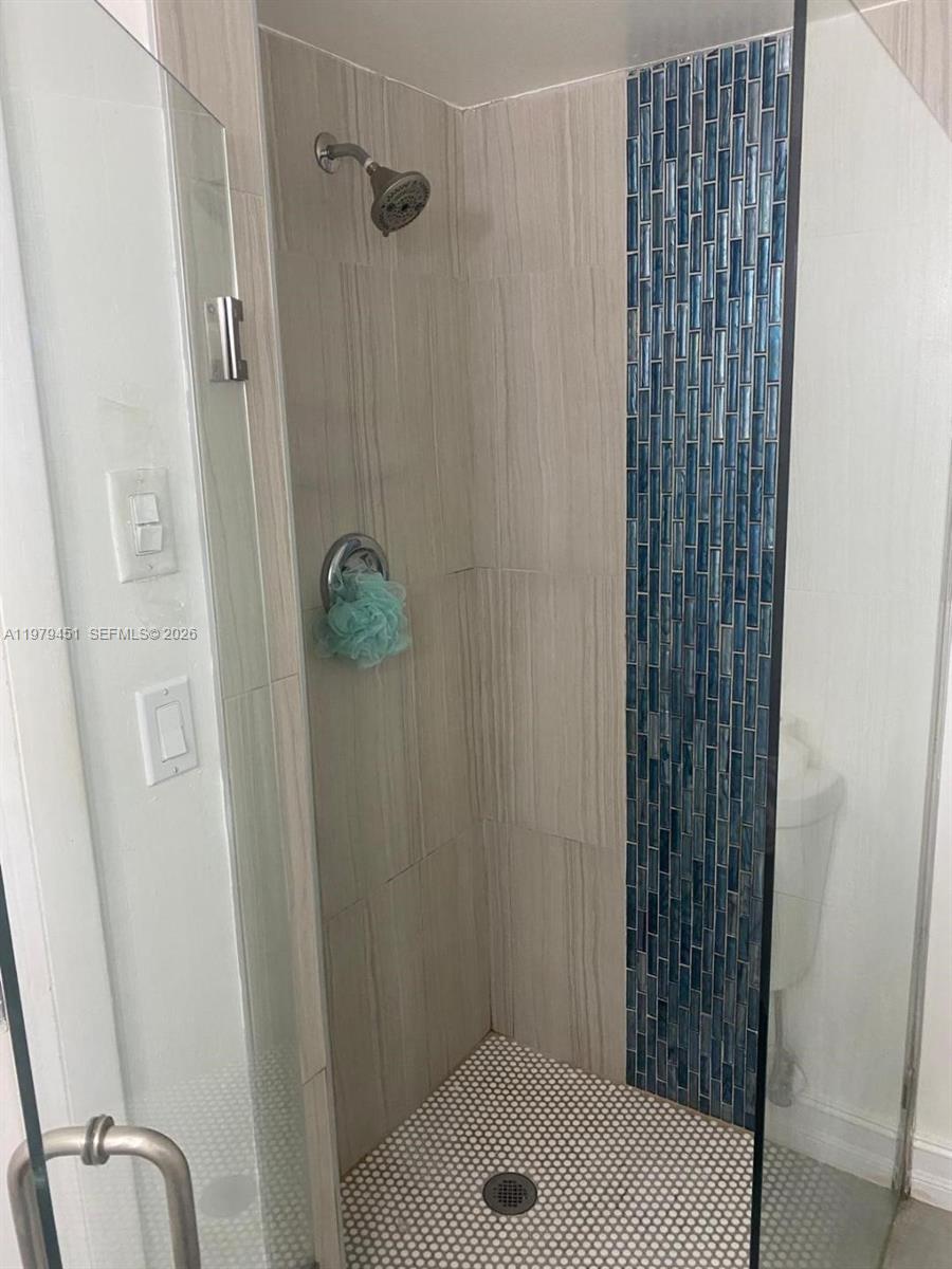 Elegant master bedroom retreat at 6010 Falls Cir Dr - Condo in Lauderhill
