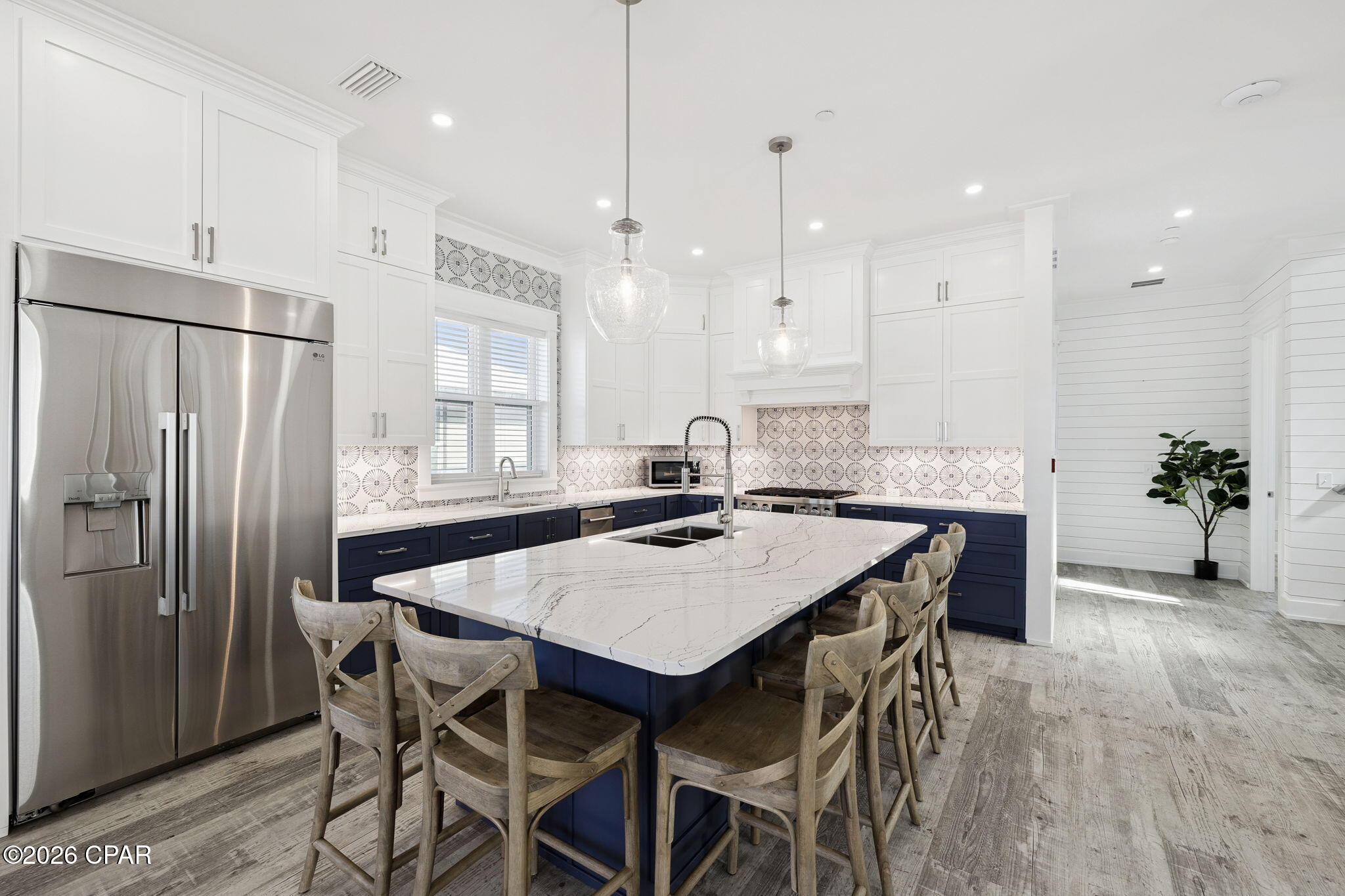 Image 23 For 16525 Front Beach Road