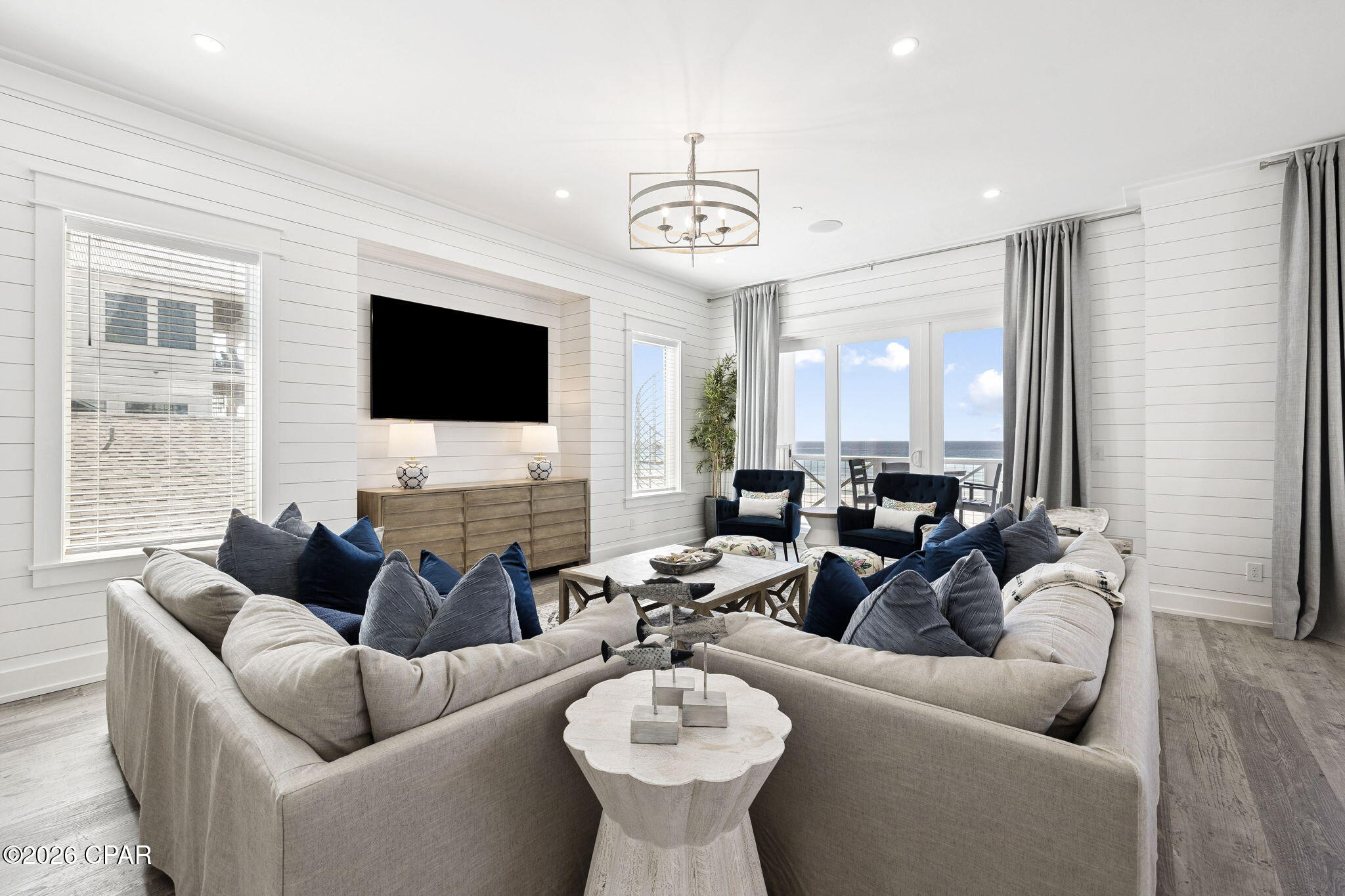 Image 3 For 16525 Front Beach Road