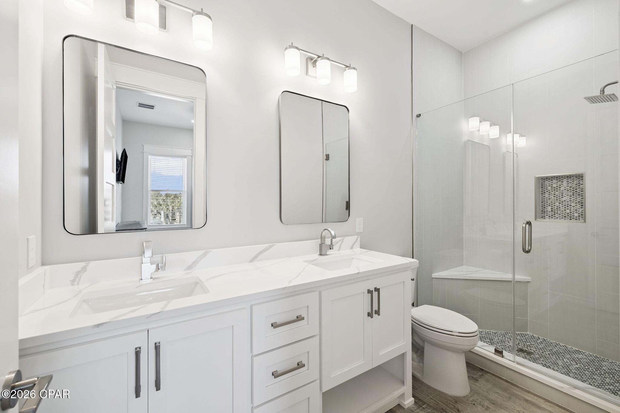 Image 48 For 16525 Front Beach Road