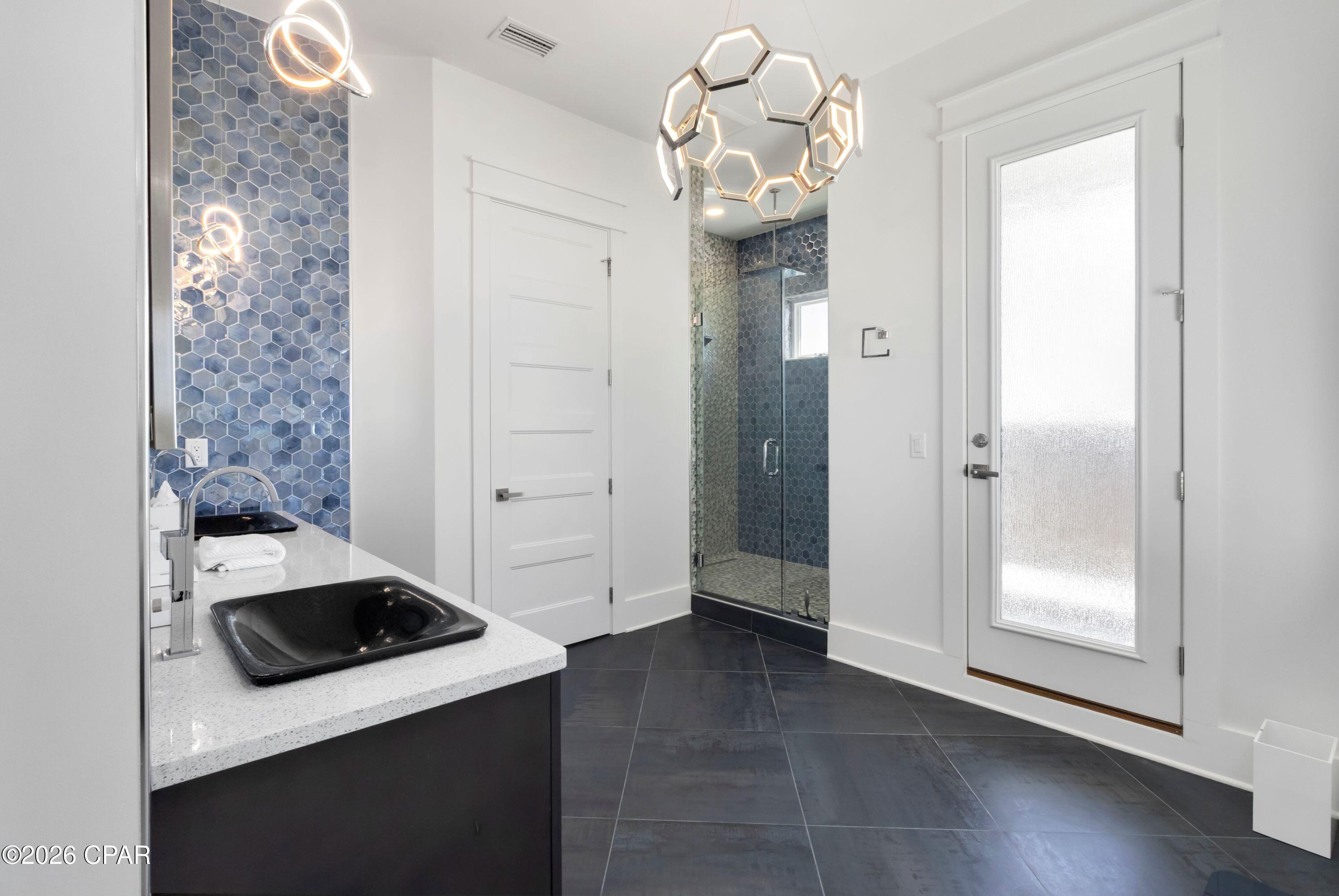 Image 39 For 7179 Windward Street