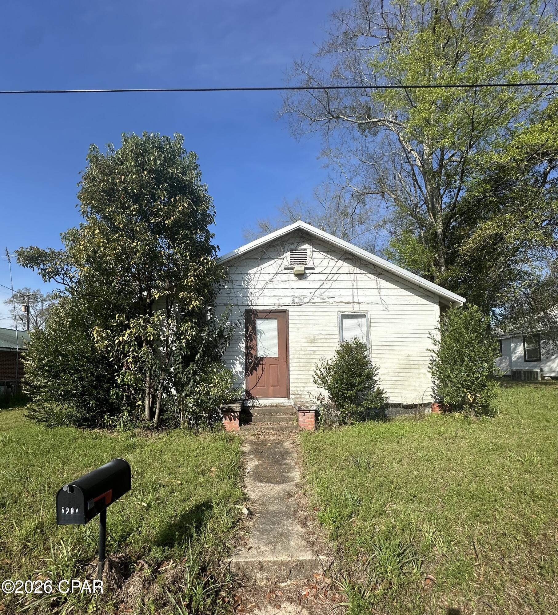 Homes for sale in Graceville, FL | 5289 Brown St, Graceville, FL 32440 | MLS# 786562