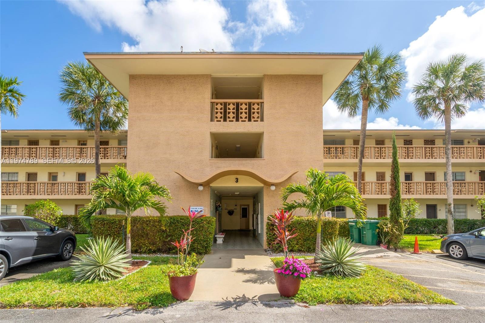 17050-ne-14th-ave-106-miami-fl-33162/hzid_9a860444