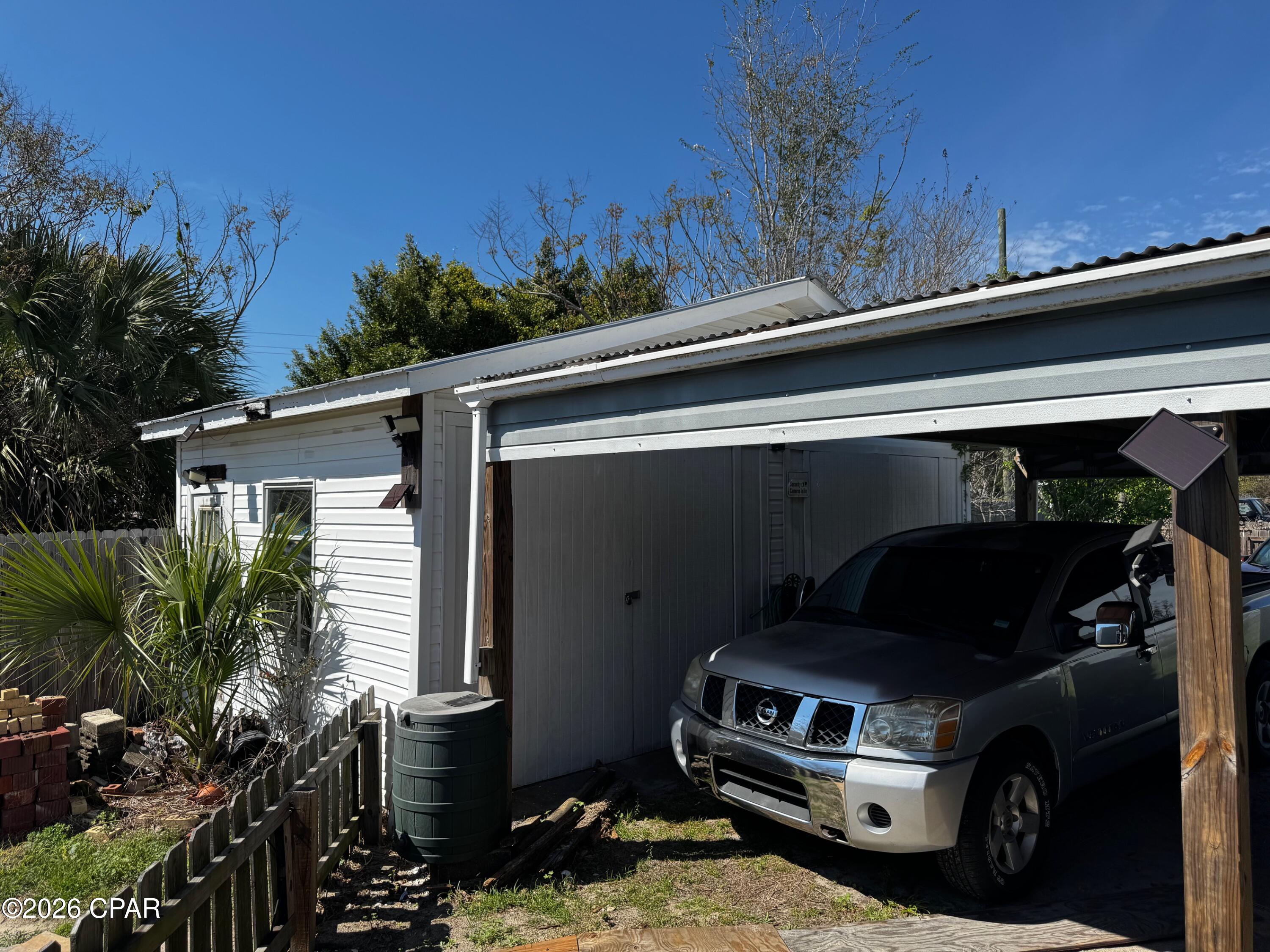 Image 6 For 220 Sherman Avenue