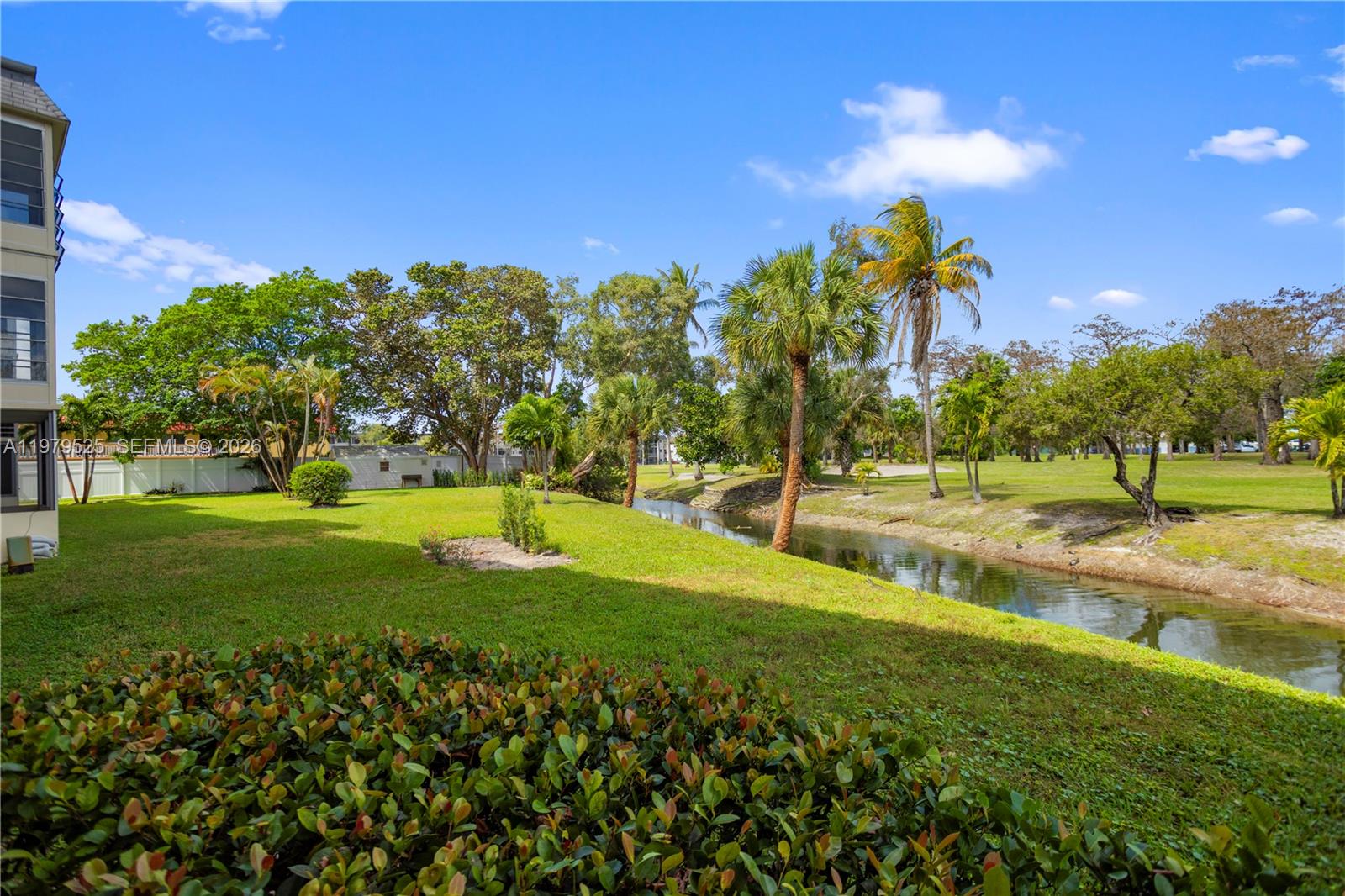 Fairfax Hall Condo