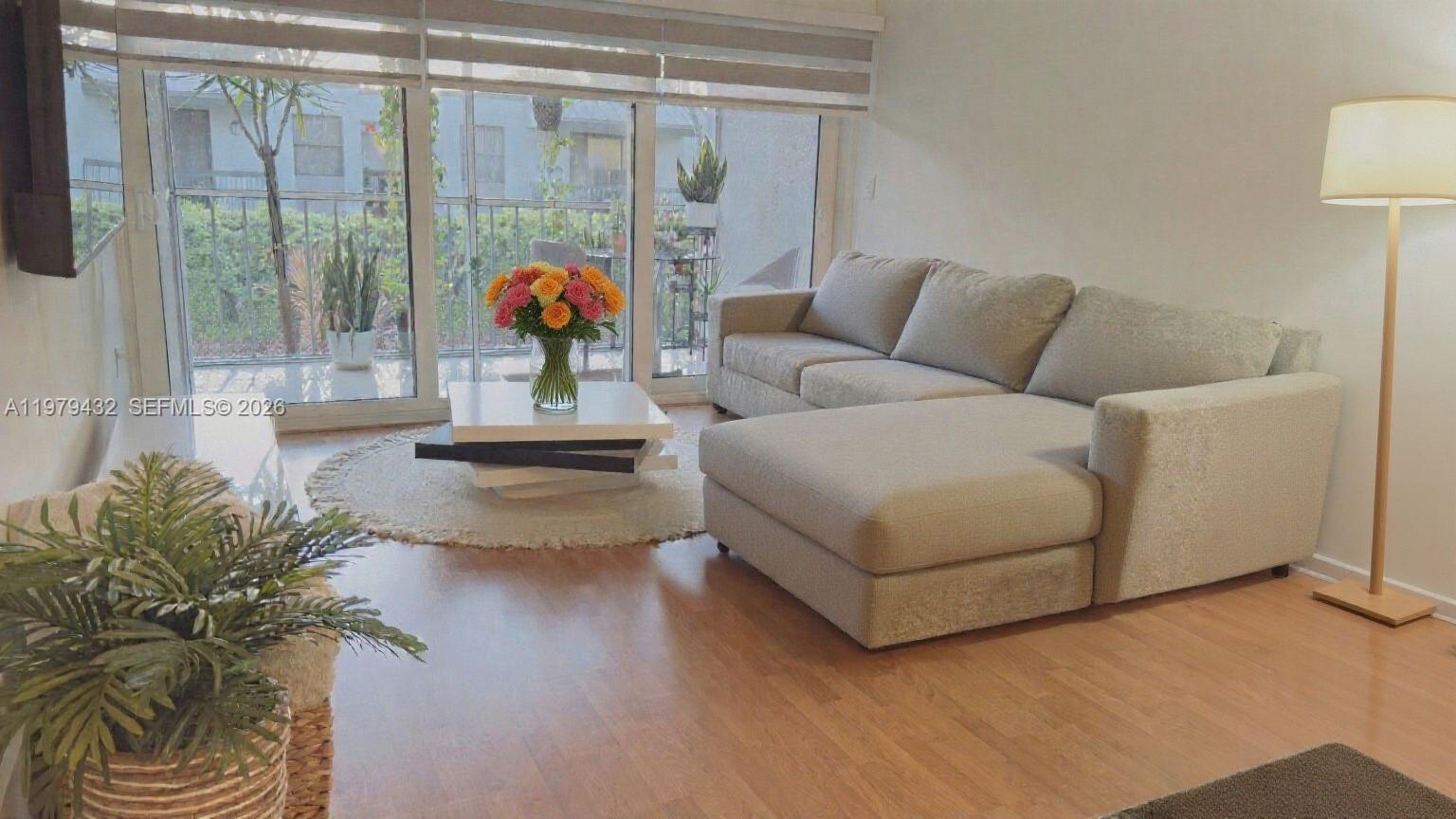 Plantation Pines Condo