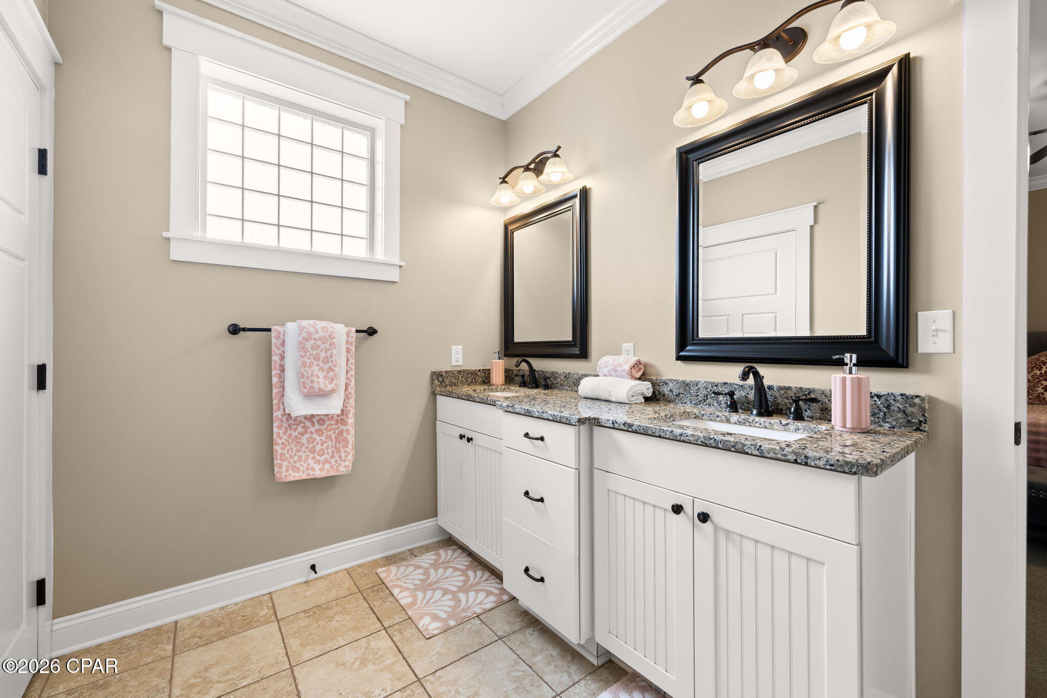 Image 27 For 7100 Sunset Avenue