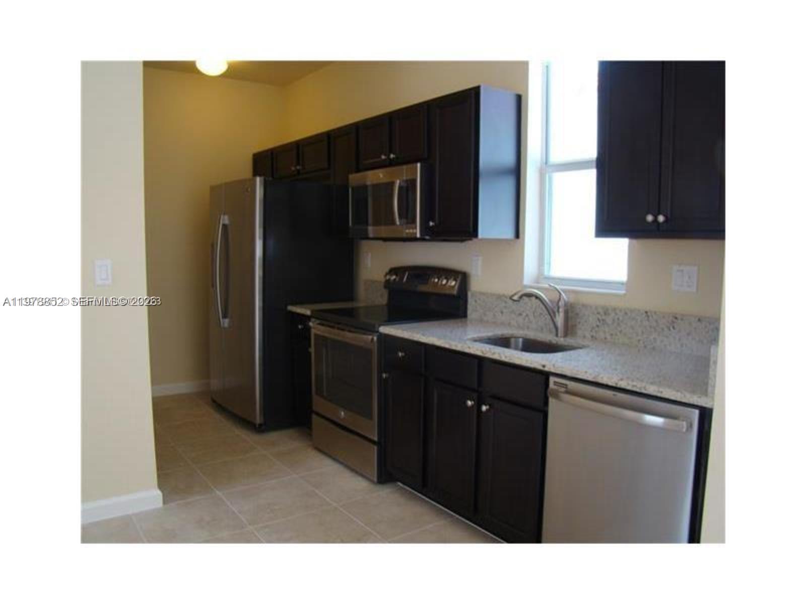 Kendall Commons Townhomes