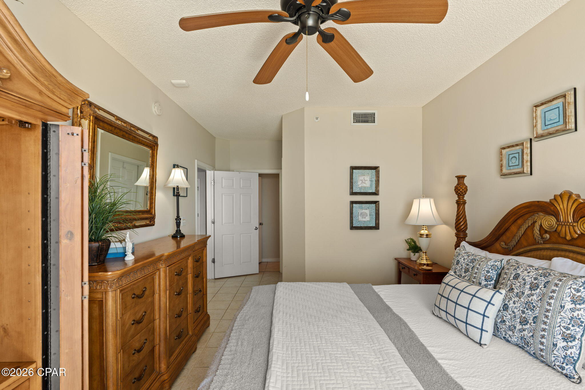 Image 18 For 1200 Scenic Gulf Drive B802