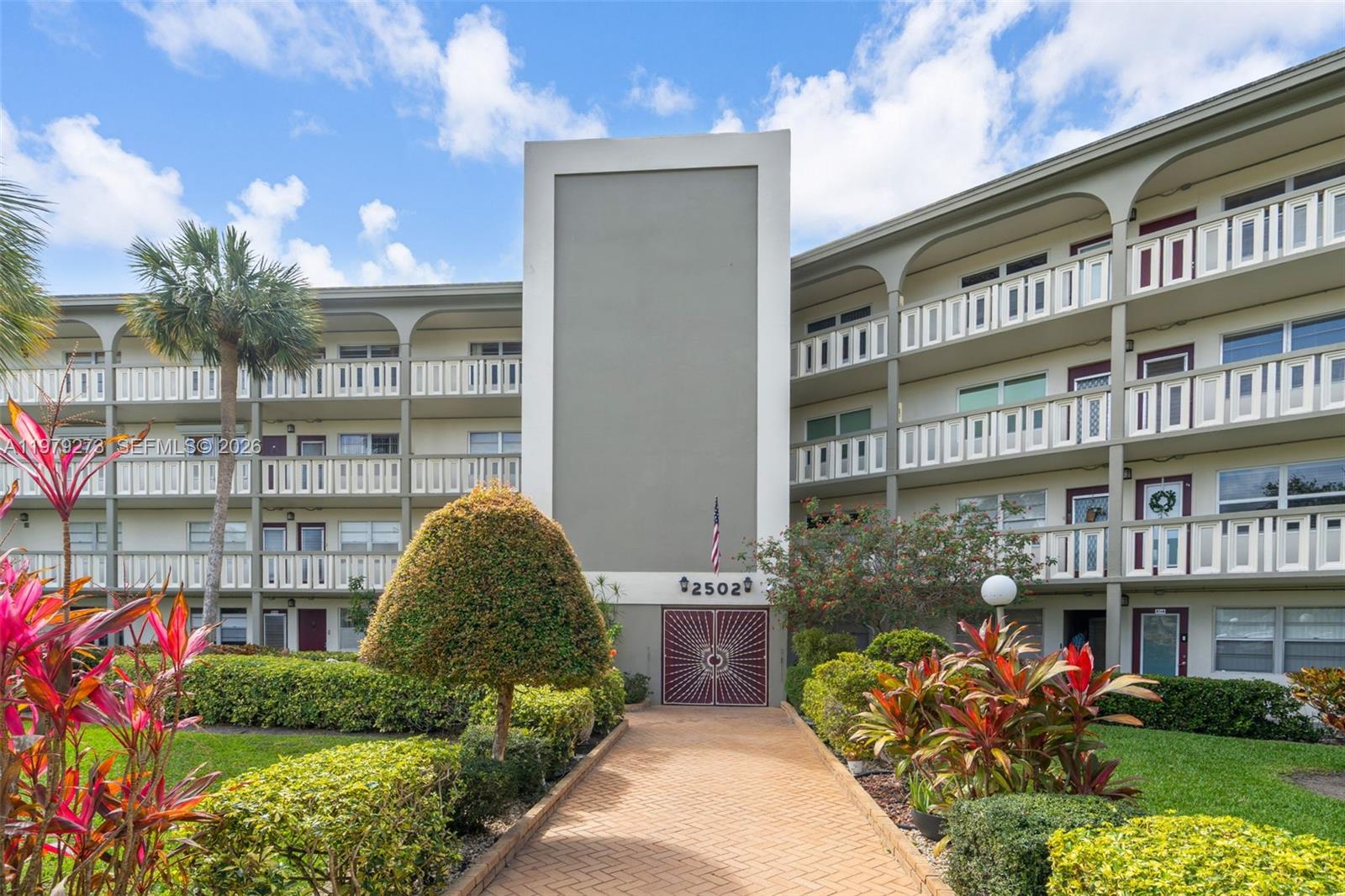 Antigua Village I D Condo