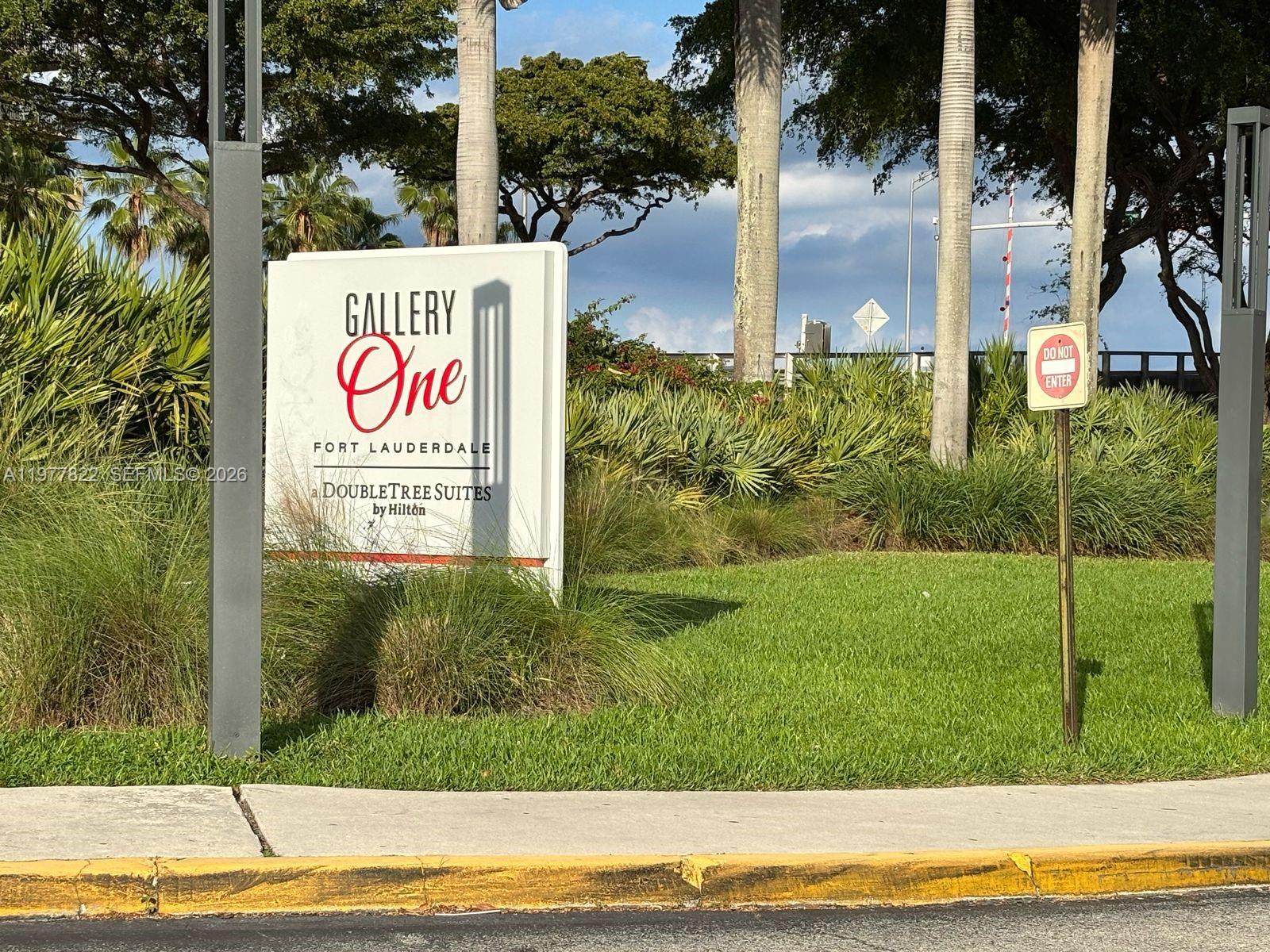 Homes for sale in Fort Lauderdale, FL | 2670 Sunrise Blvd, Fort Lauderdale, FL 33304 | Houzeo