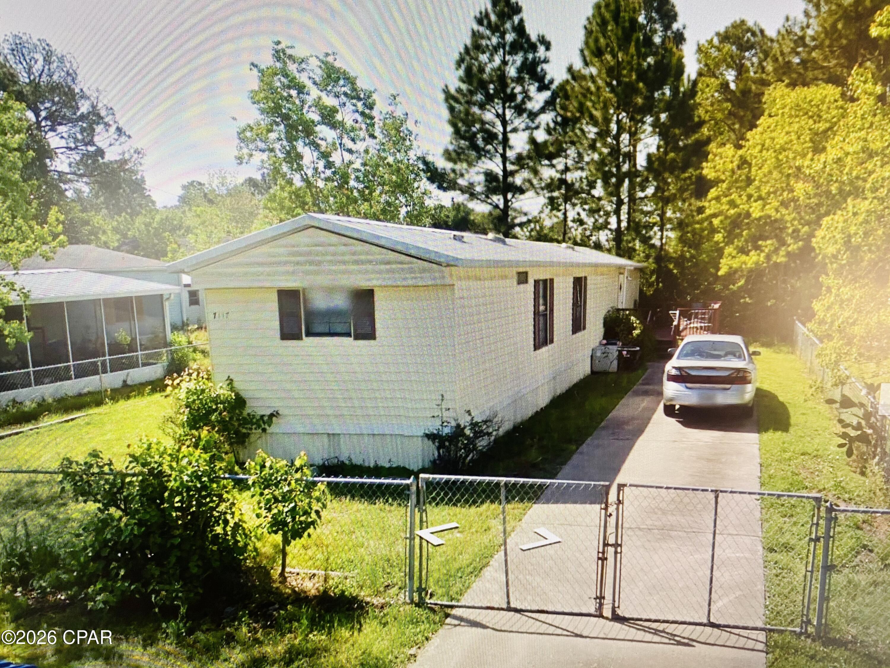 Image 1 For 7117 Beachwood Boulevard