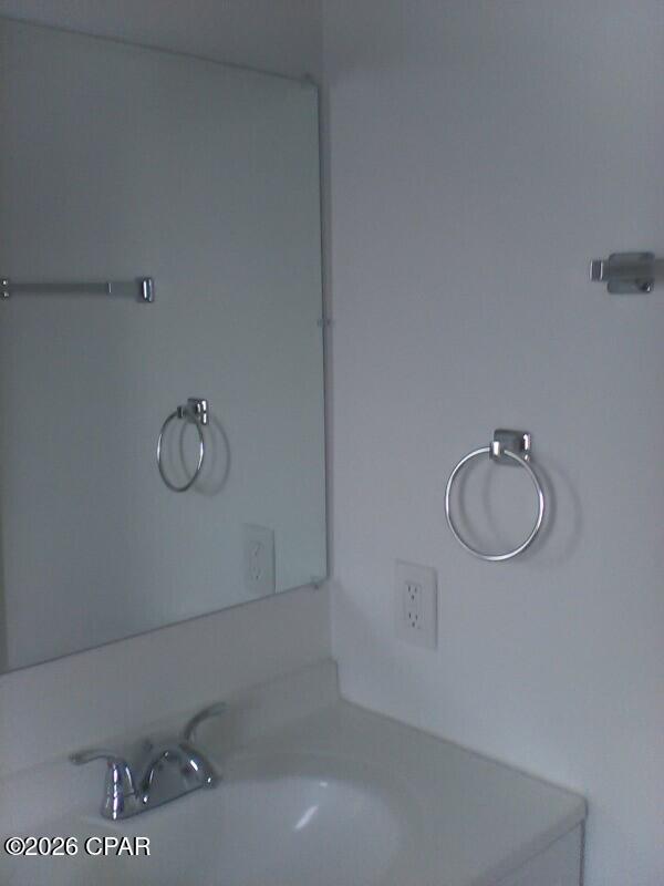 Image 8 For 7117 Beachwood Boulevard