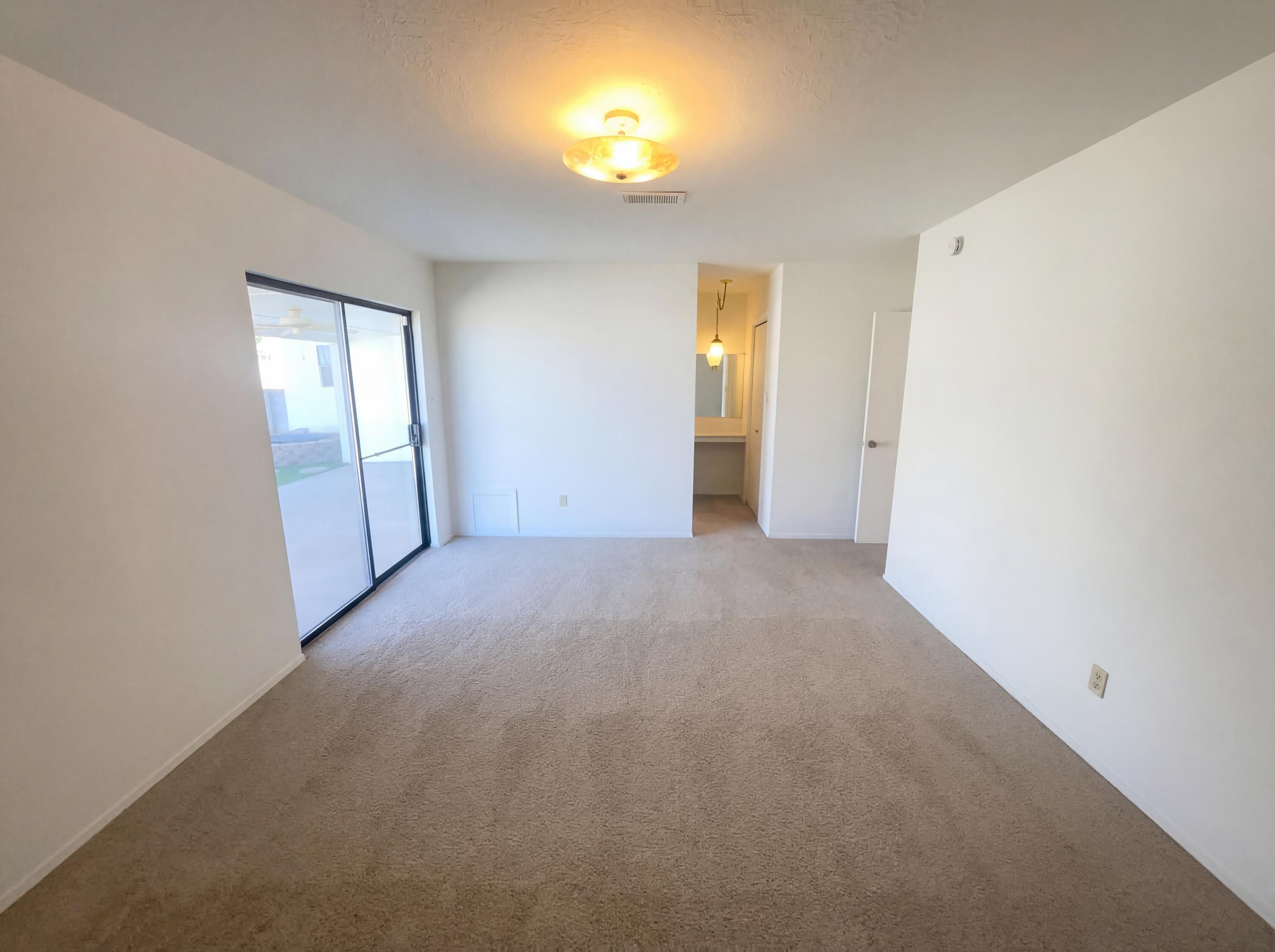 Photo 8 — 1229 Kirby Street NE