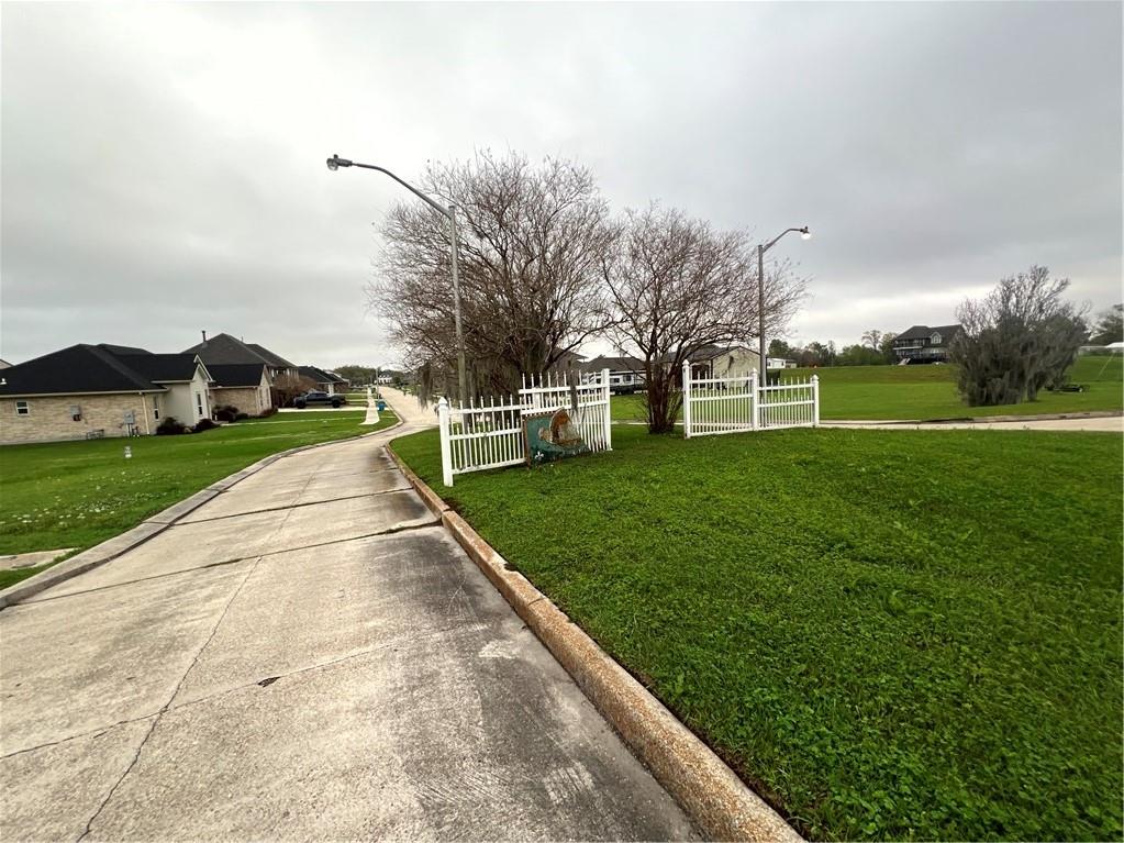 Photo 8 of Land for sale at 118 Beau Pl, Des Allemands, LA 70030 | MLS# 2546570 | Listing updated on 2026-09-03