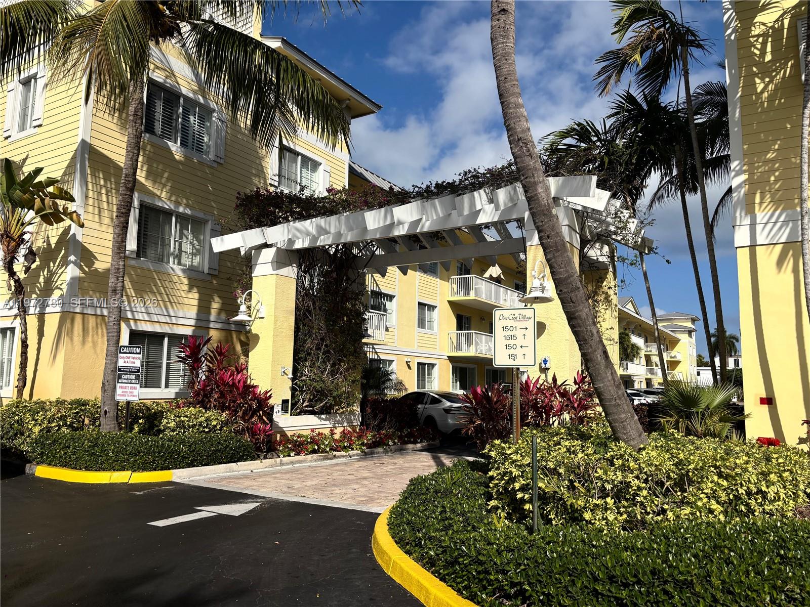 Pine Crest Village I At