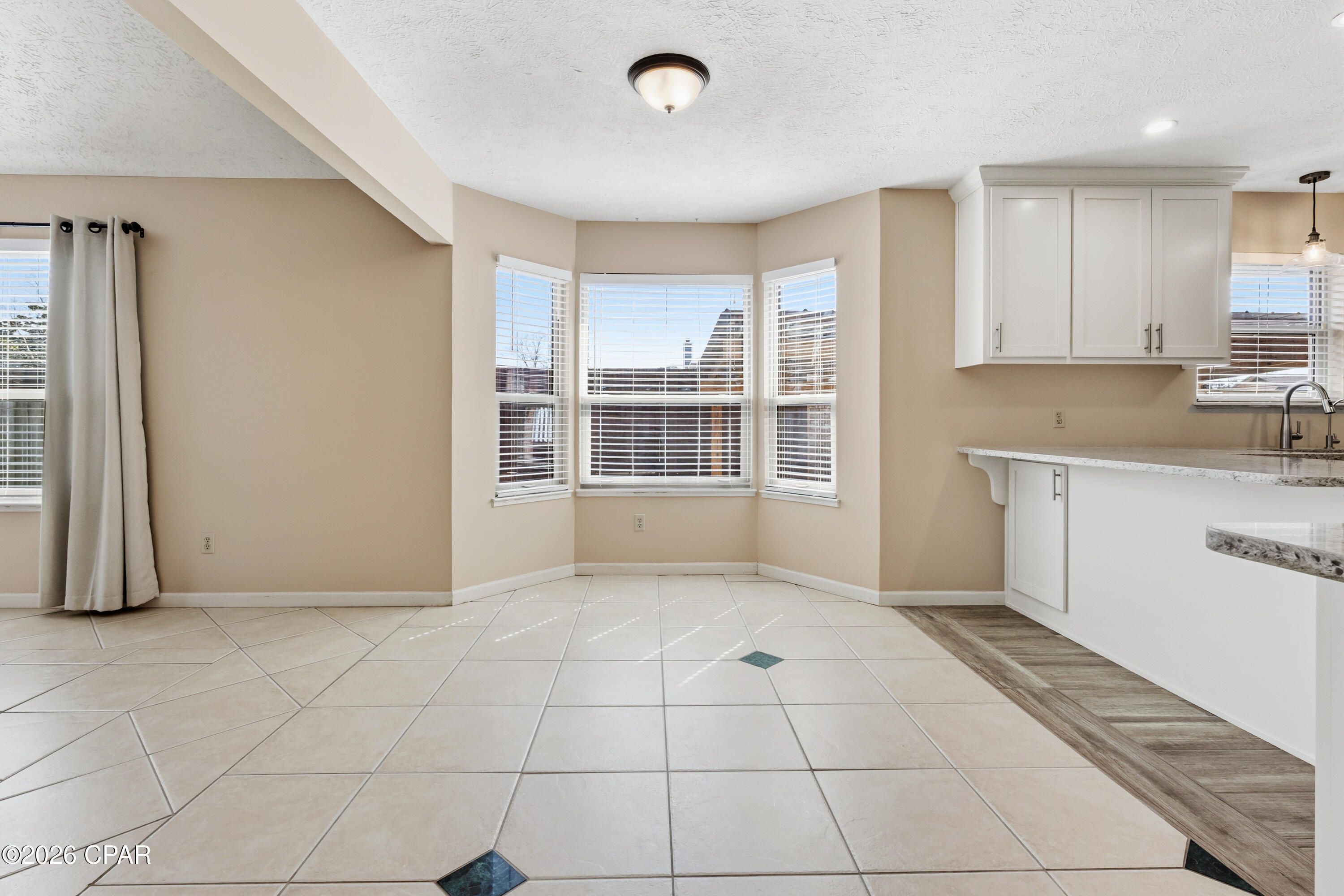 Listing photo id 7 for 1803 Massachusetts Avenue