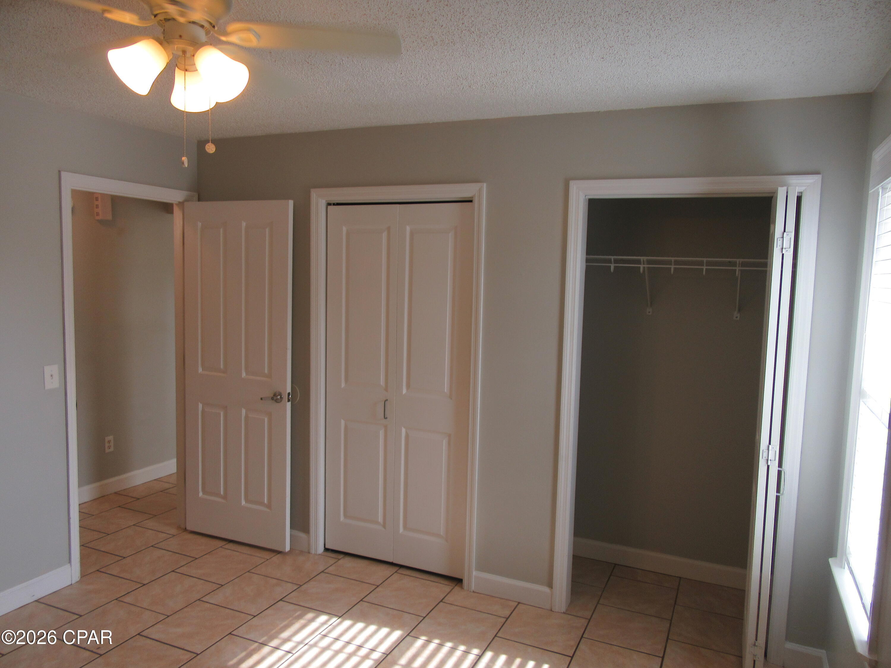 Listing photo id 10 for 4026 Upas Street