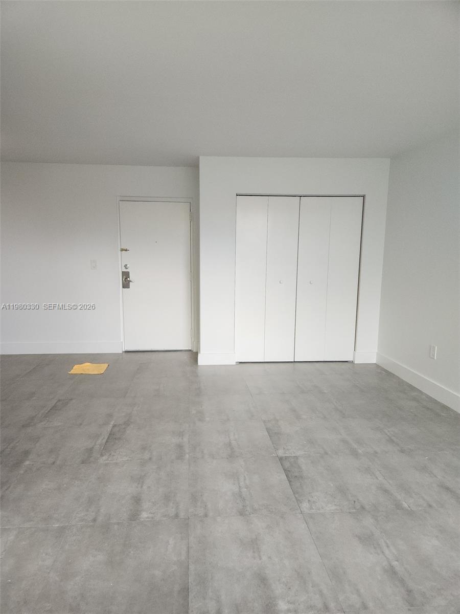 Versaille Gardens I Condo