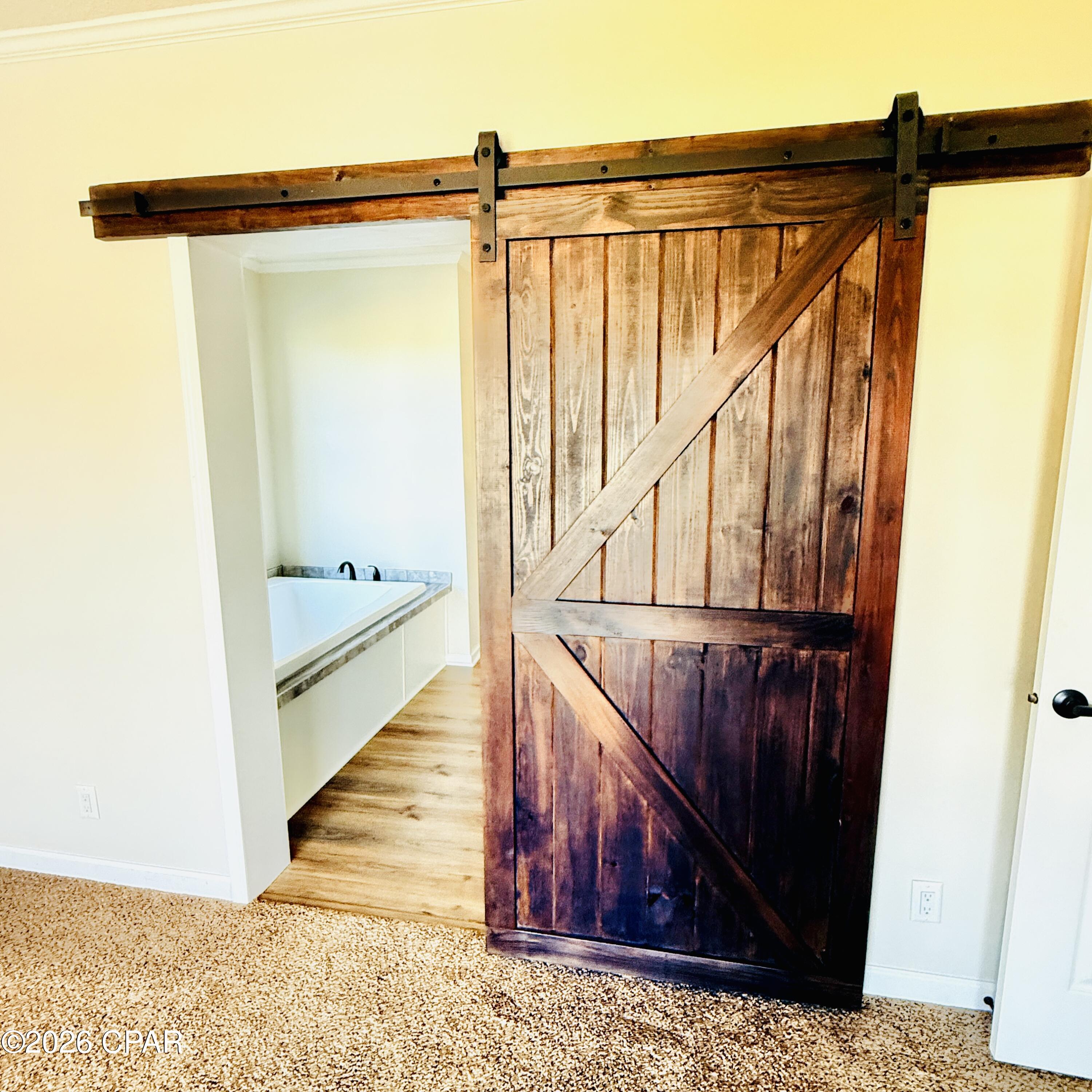 Image 32 For 9121 Crook Hollow Road