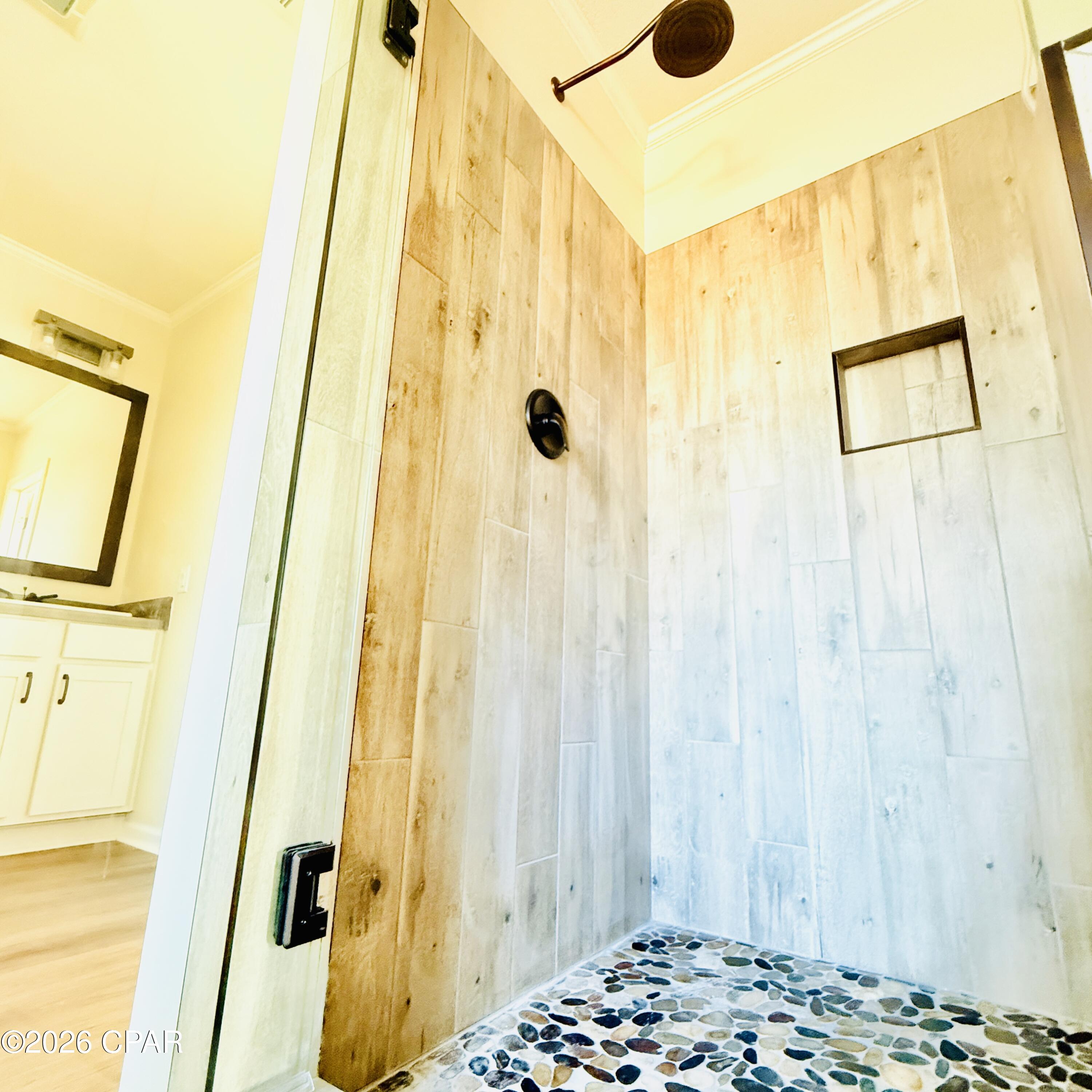 Image 38 For 9121 Crook Hollow Road