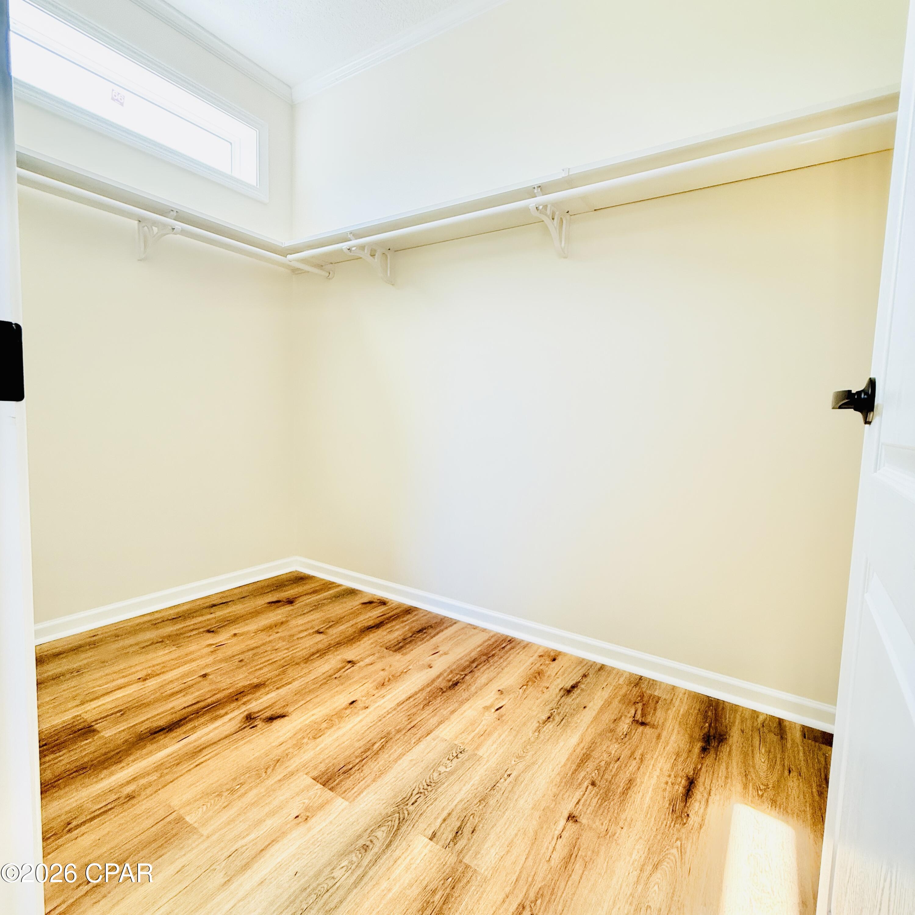 Image 40 For 9121 Crook Hollow Road